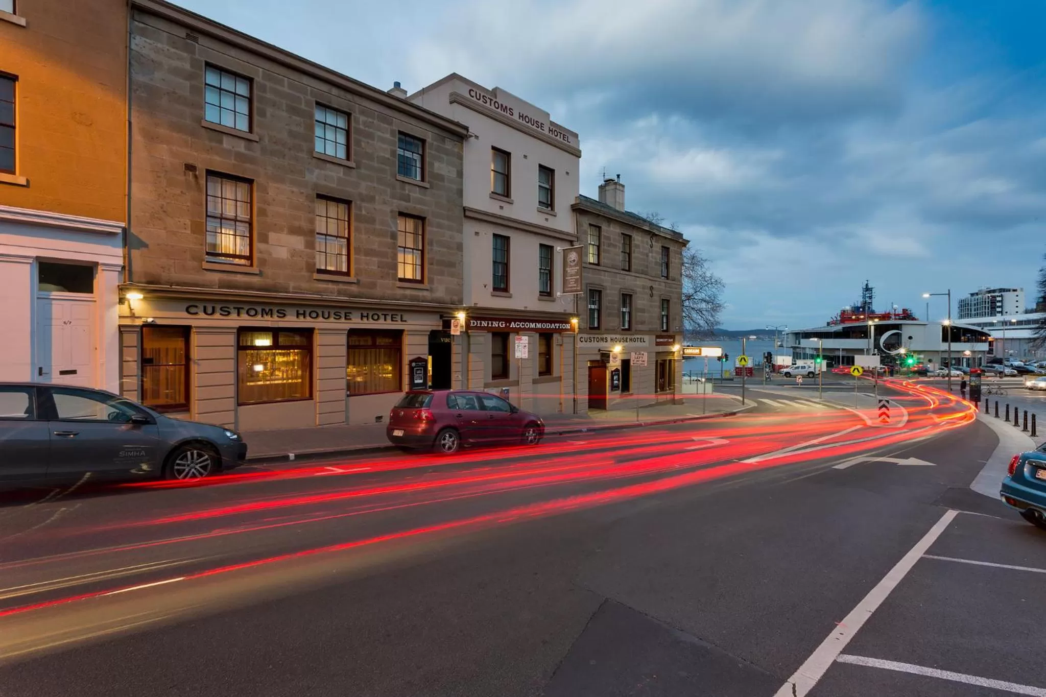Facade/entrance in Customs House Hotel