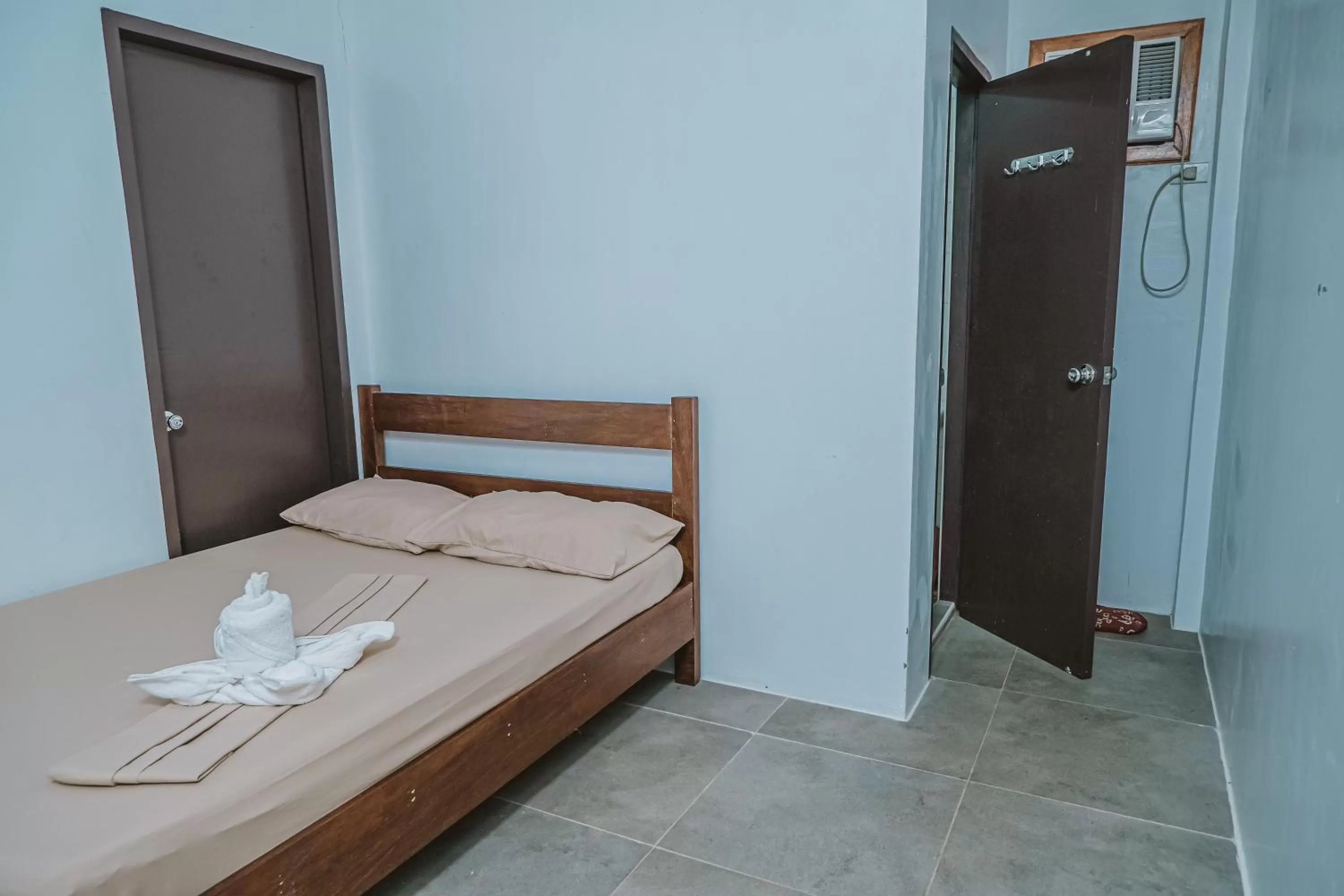 Bed in Victoria Beach House