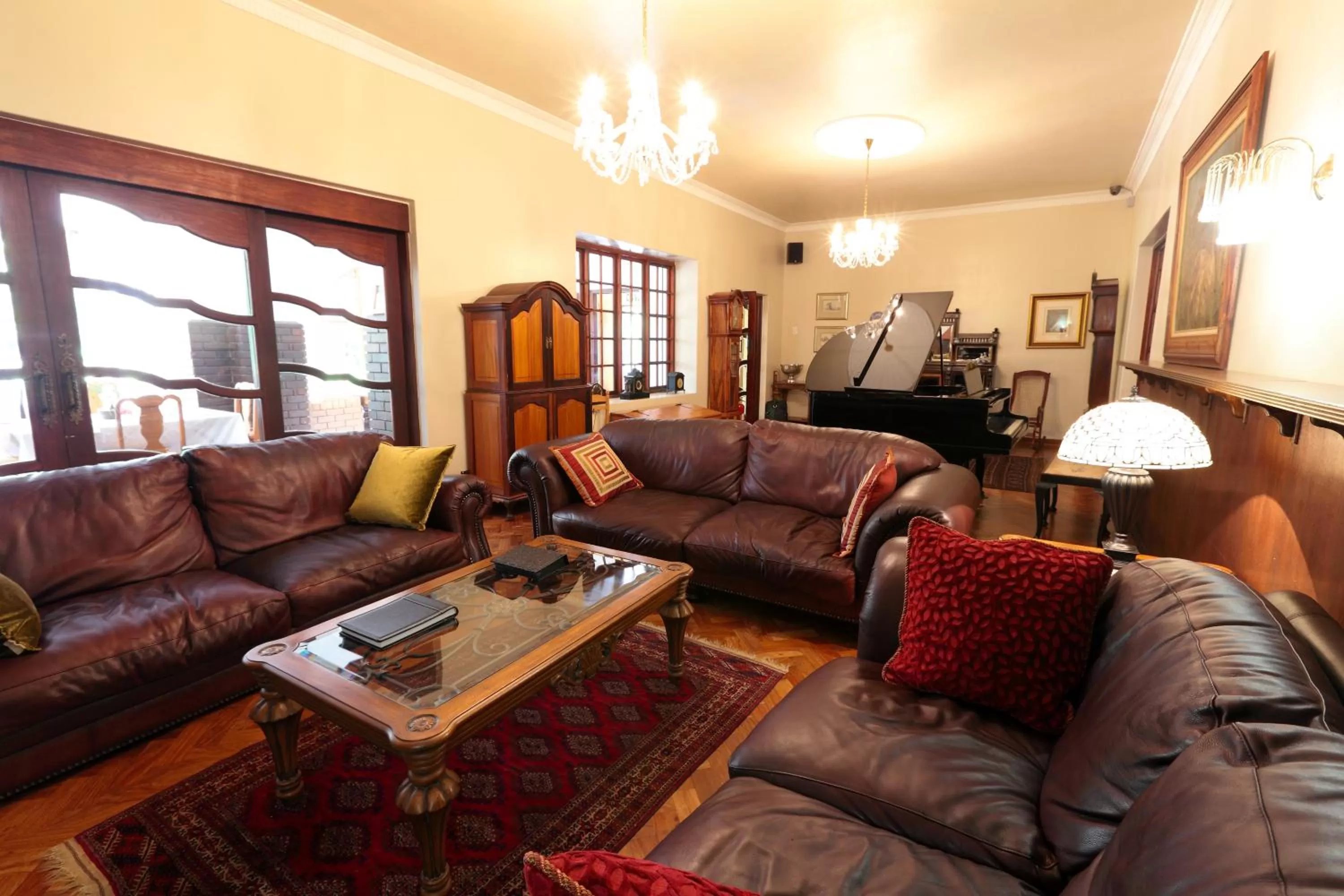 Communal lounge/ TV room in Kleinkaap Boutique Hotel