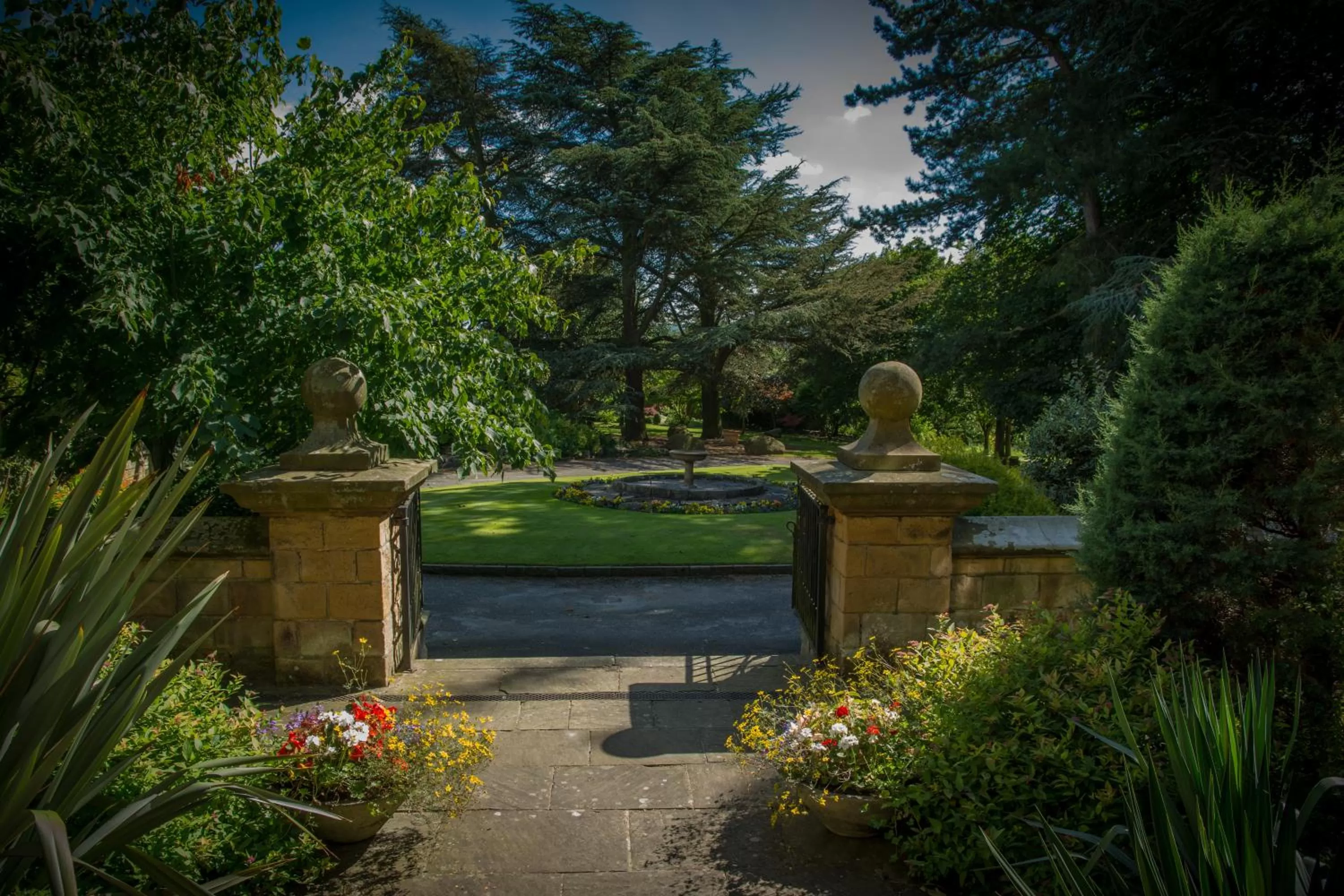 Property building in Fischers Baslow Hall - Chatsworth