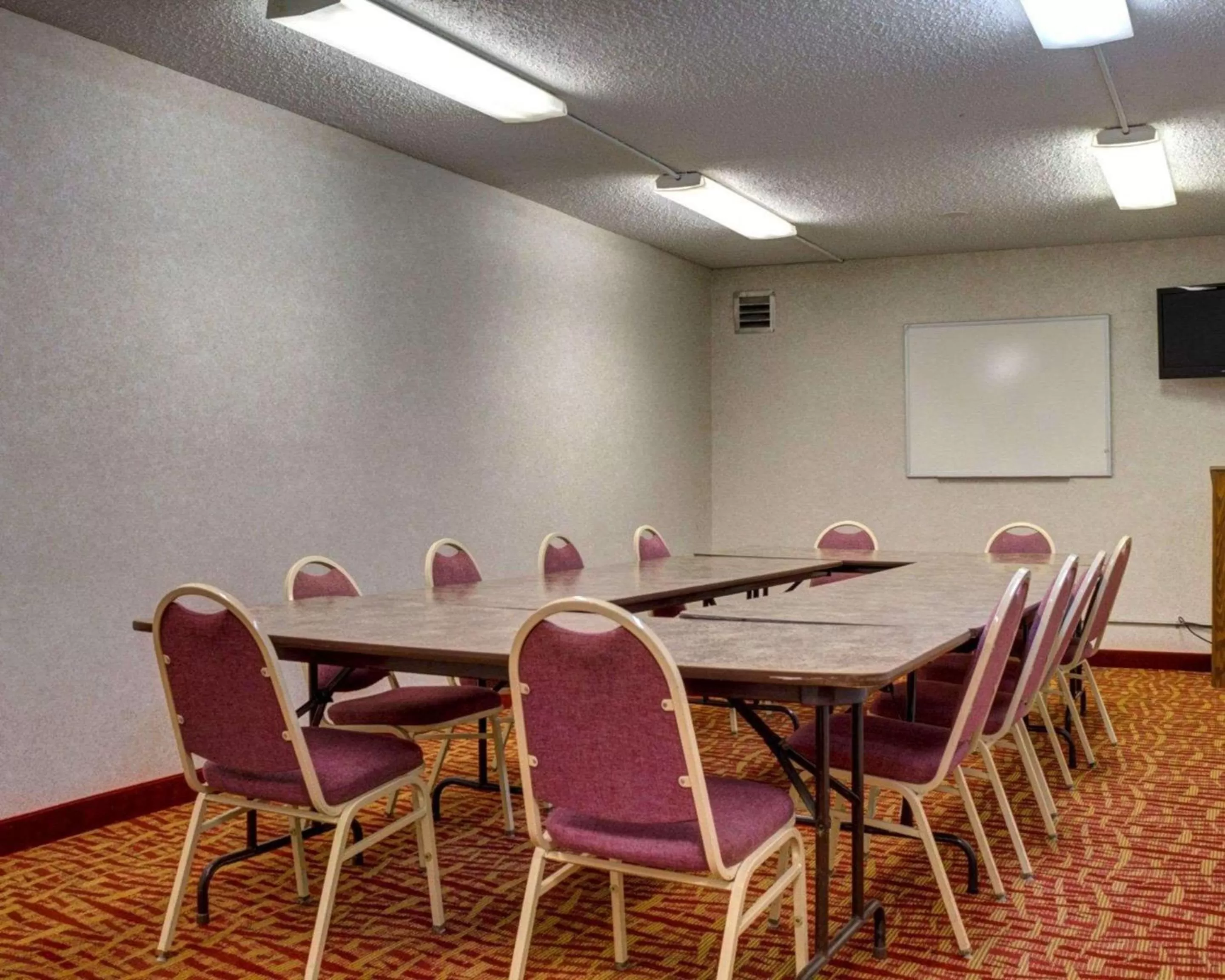 On site in Rodeway Inn Columbia Mall Loop