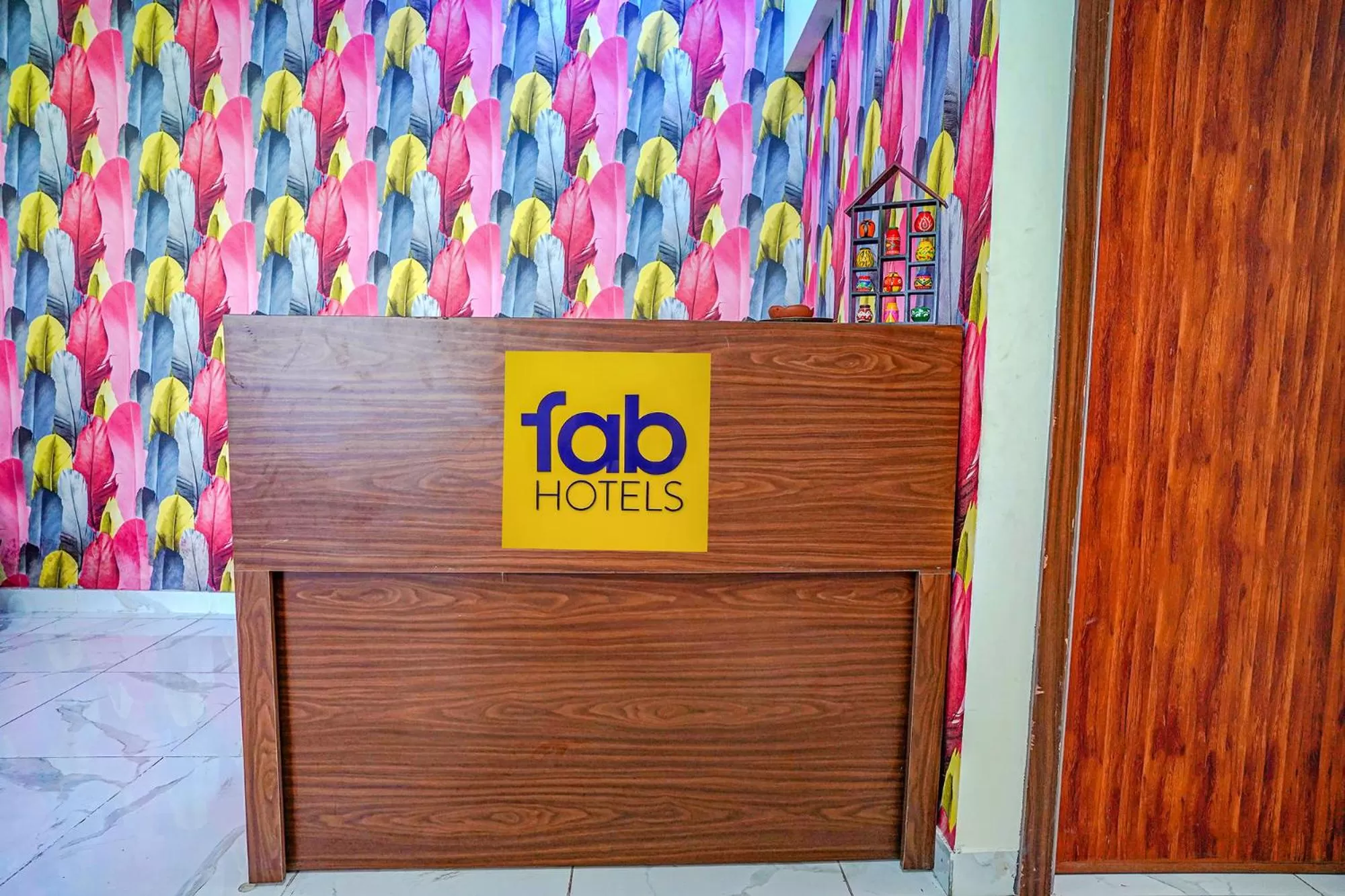 Lobby or reception in FabExpress IT Park, Pallikaranai