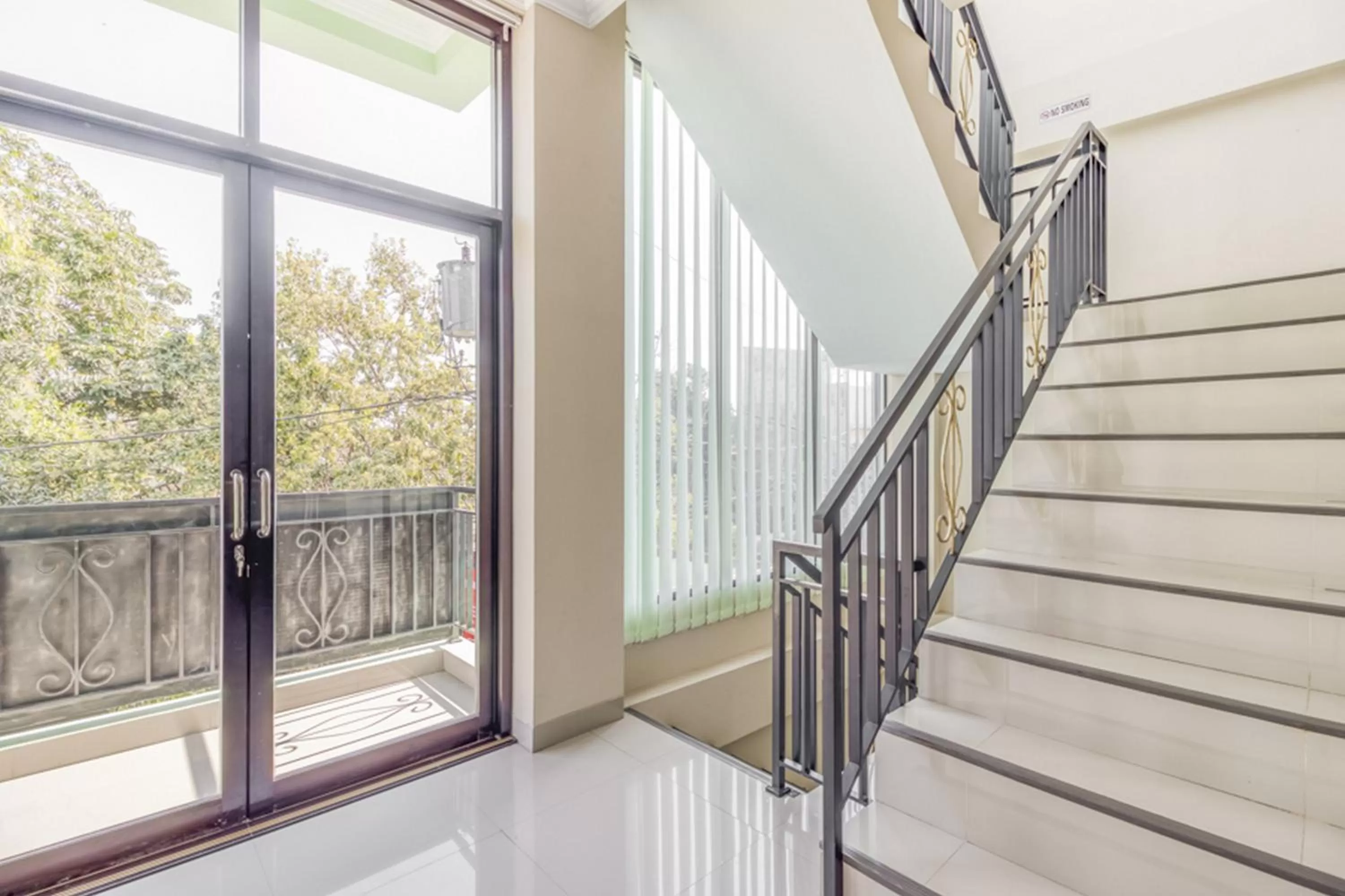 Property building in RedDoorz near Jogja National Museum