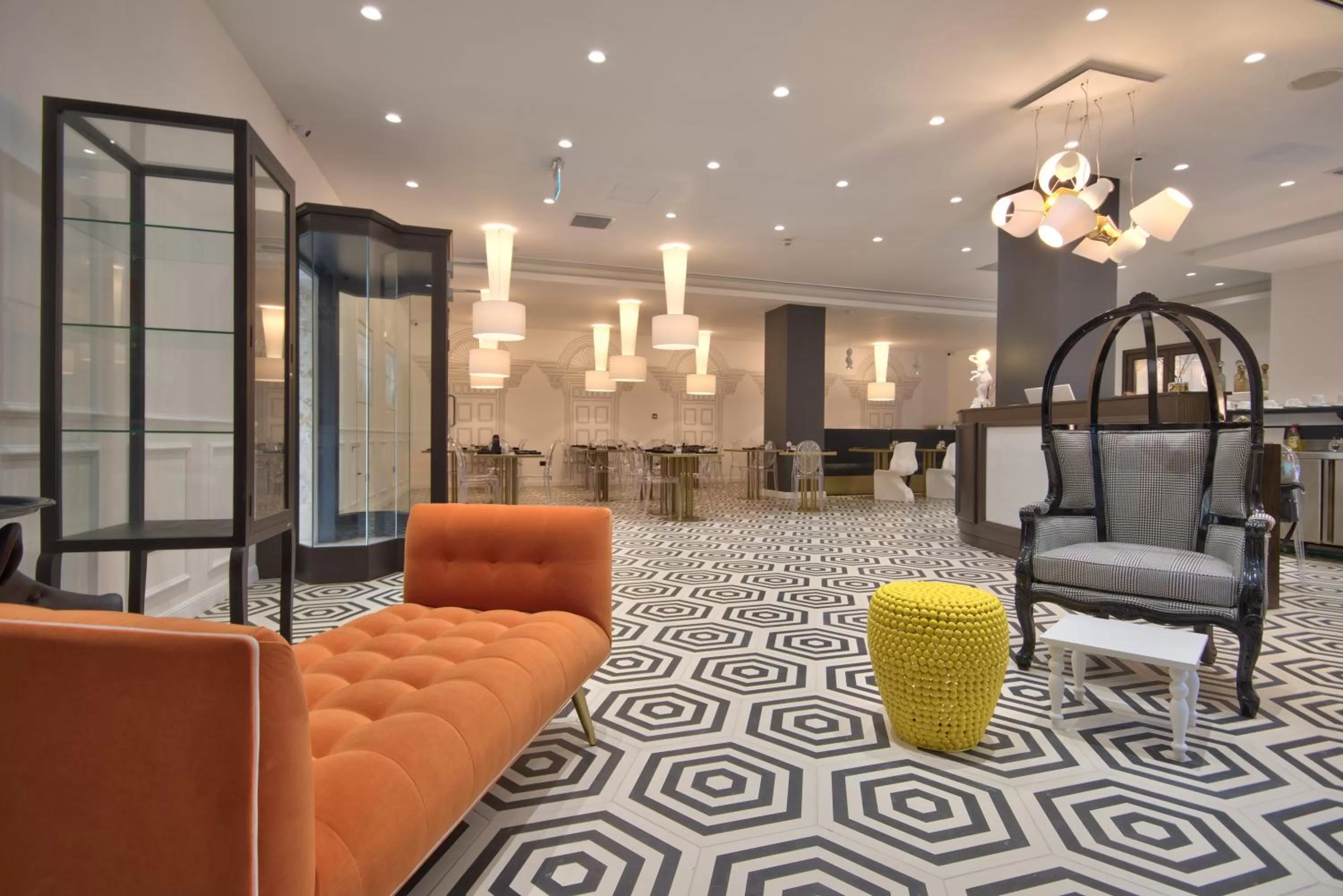 HOLM Boutique & SPA - IK Collection