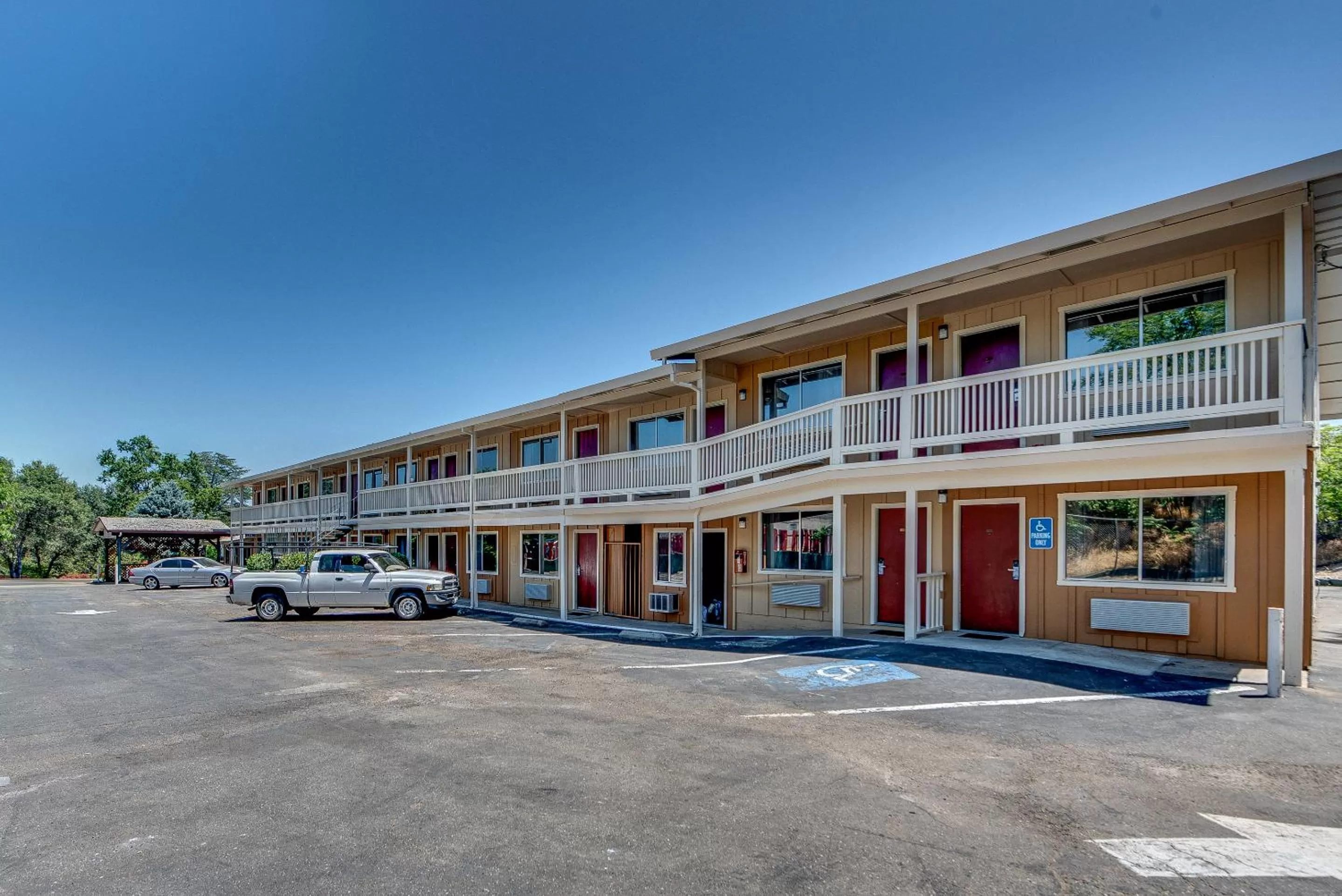 Property building in Angels Inn