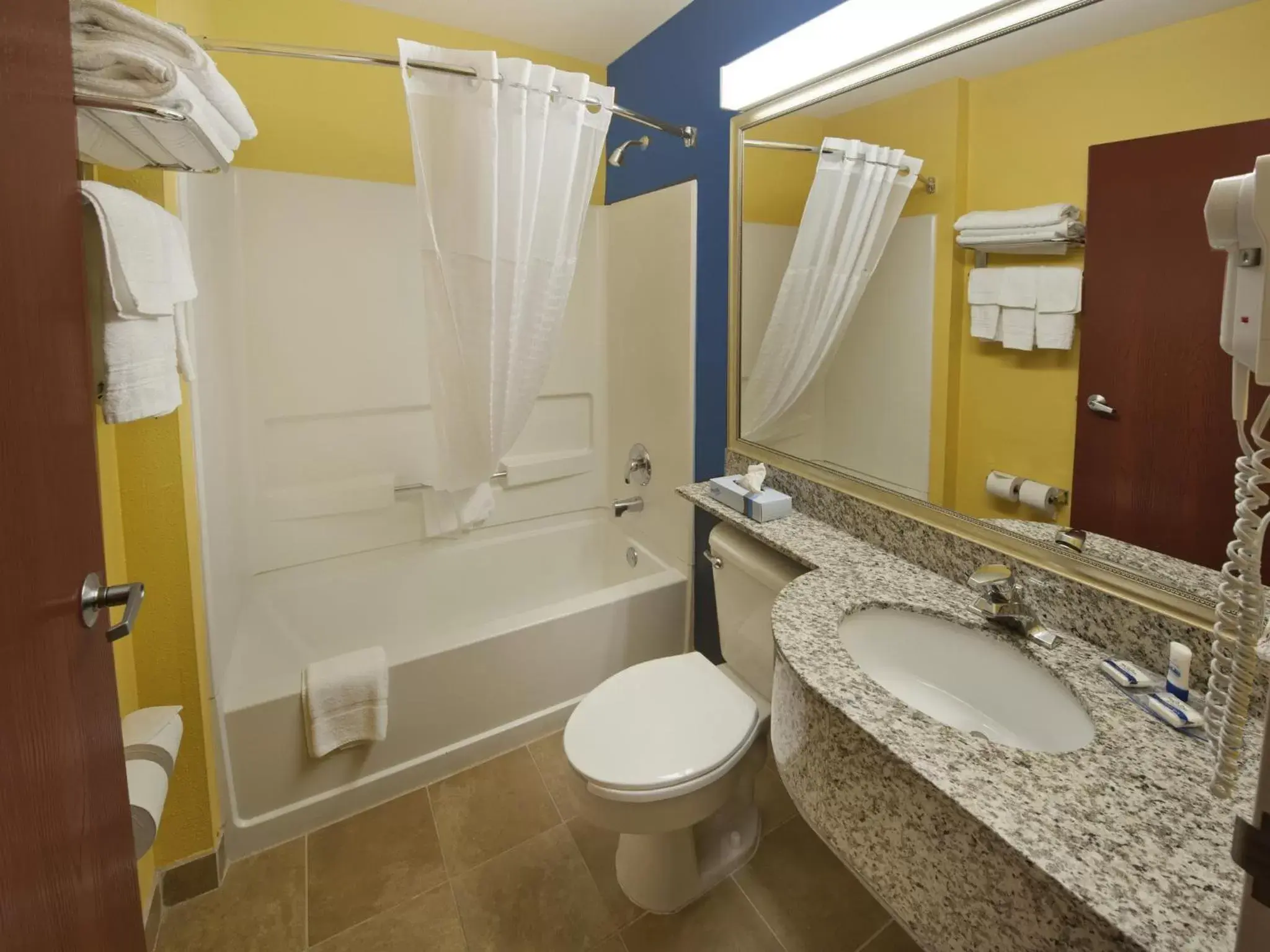 Queen Suite - Non-Smoking in Microtel Inn & Suites by Wyndham Hillsborough Queen Suite - Non-Smoking in Microtel Inn & Suites by Wyndham Hillsborough