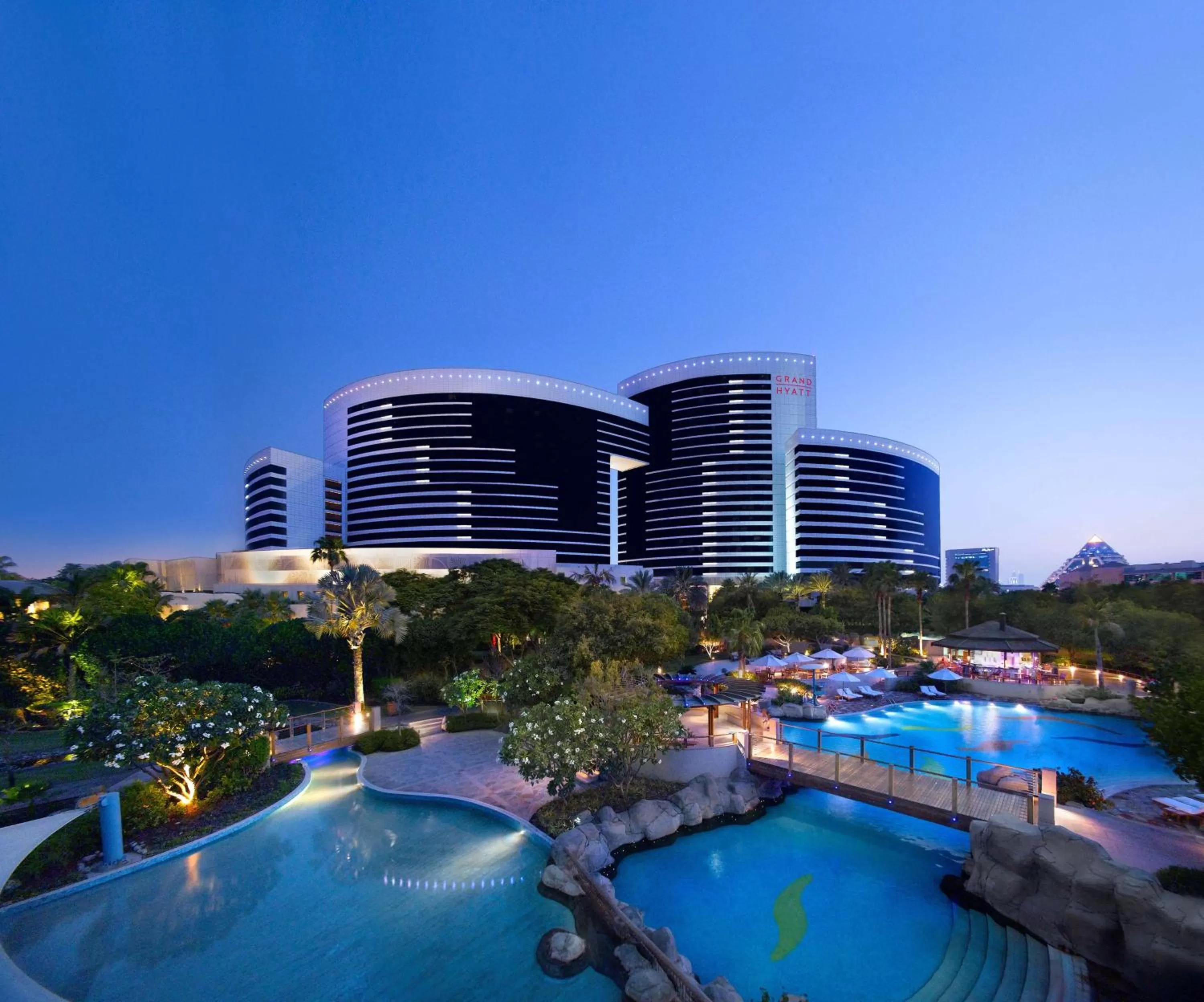 Swimming pool in Grand Hyatt Dubai