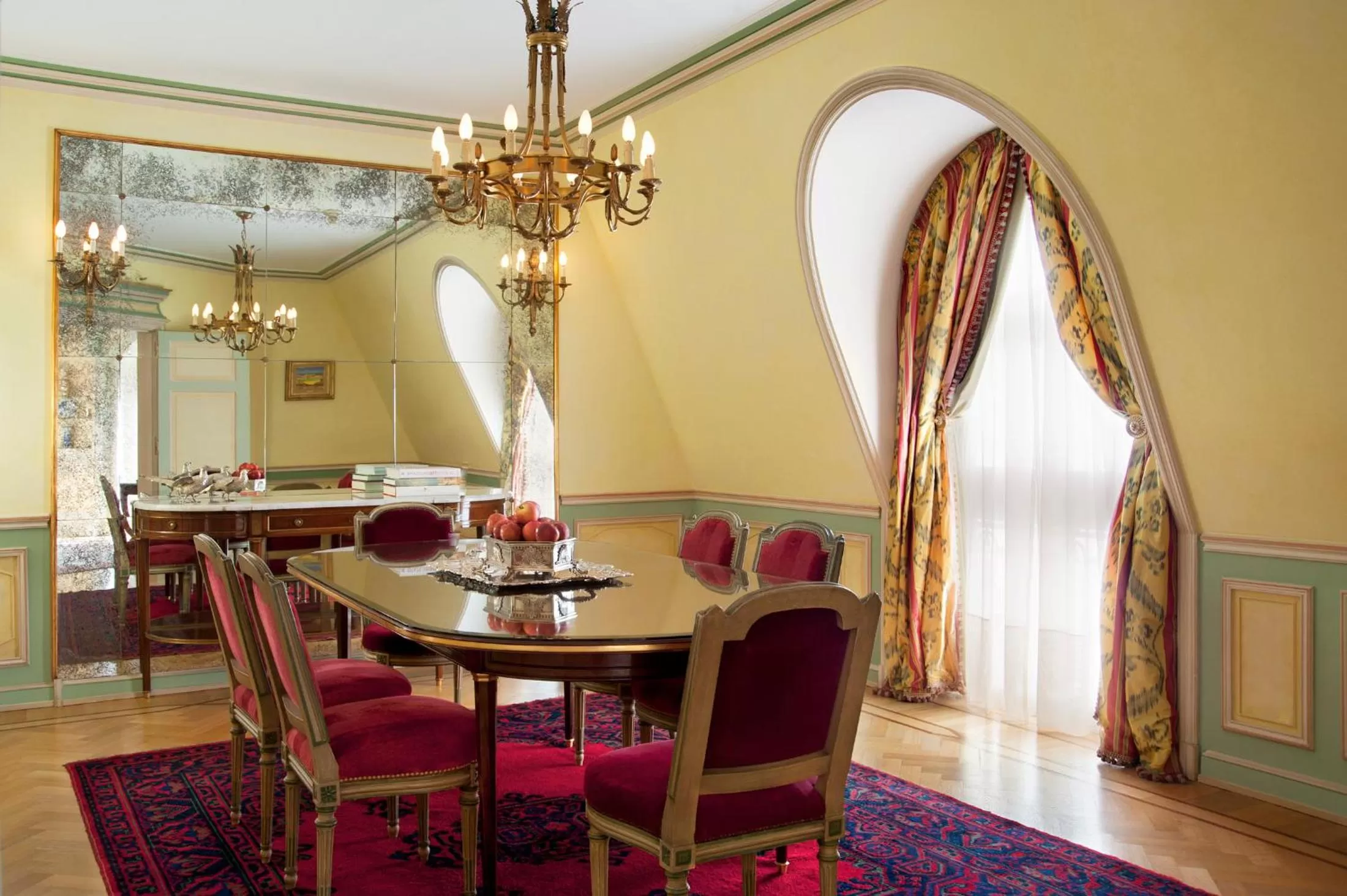 Dining area in Alvear Palace Hotel - Leading Hotels of the World
