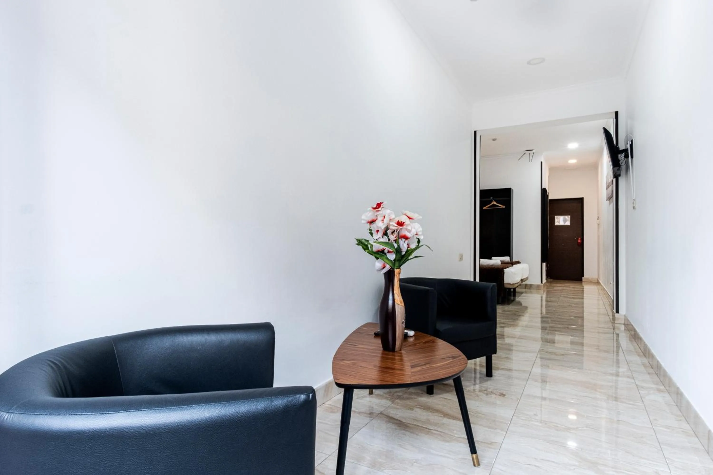 Seating area in Hostal Rincón de Sol - Centro Madrid - Self Checkin