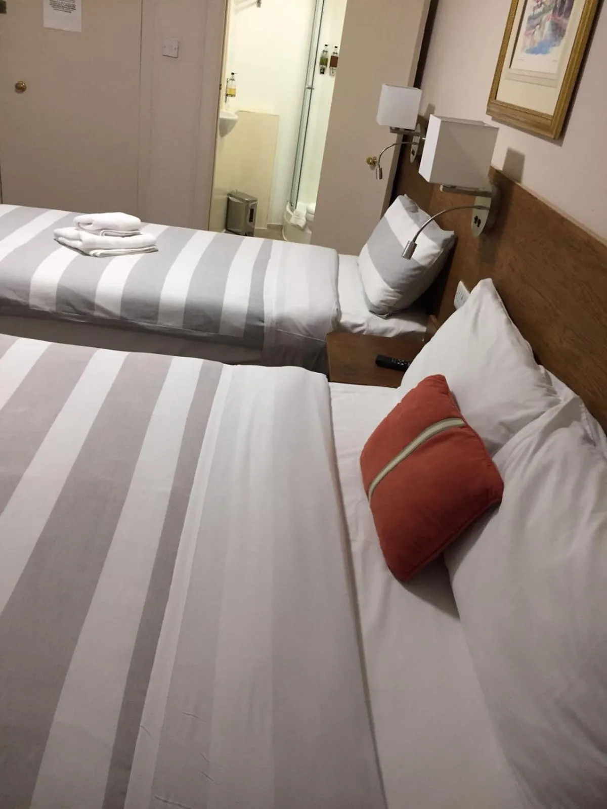 Bedroom, Bed in Glasgow House