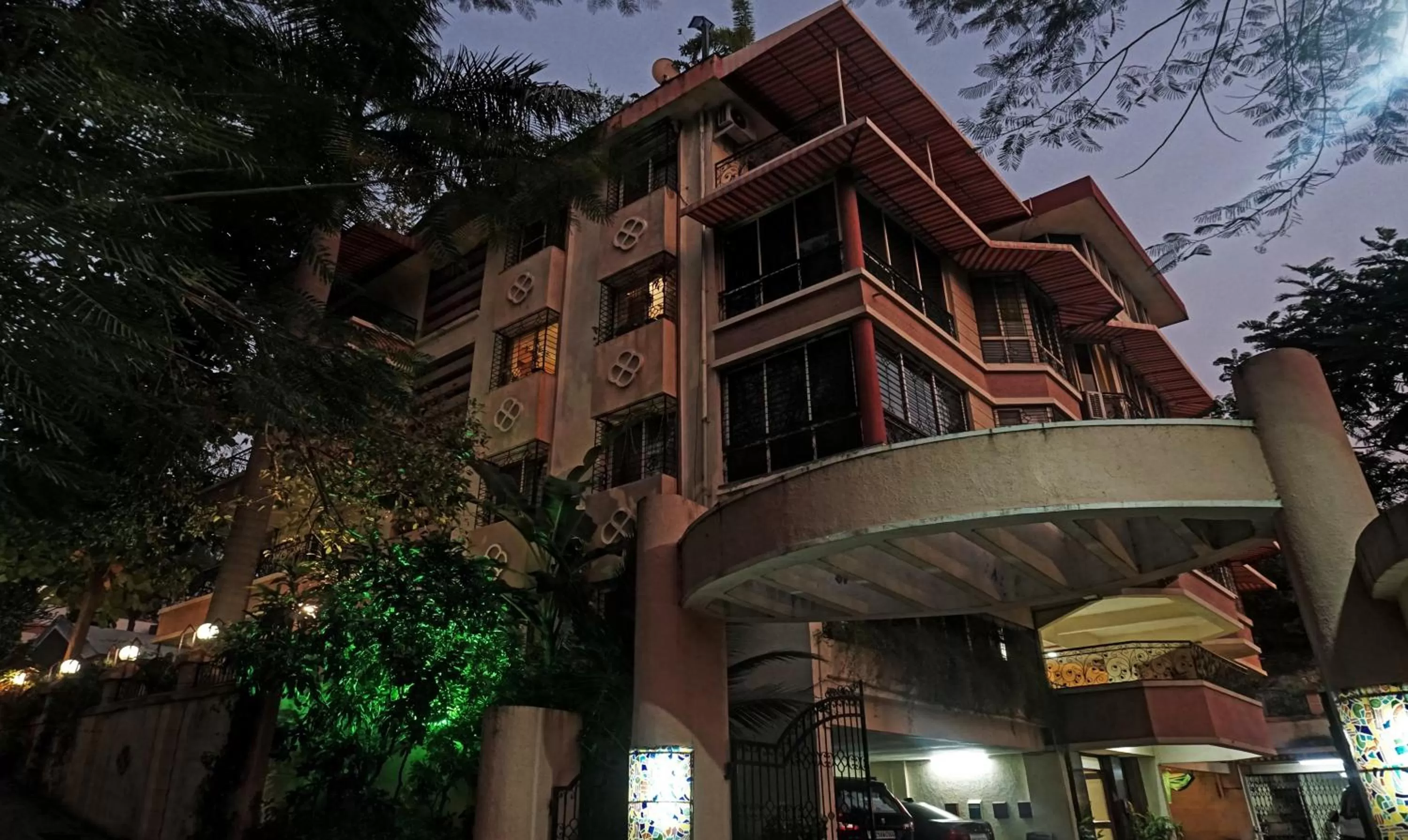 Property building in Treebo Excellent Home