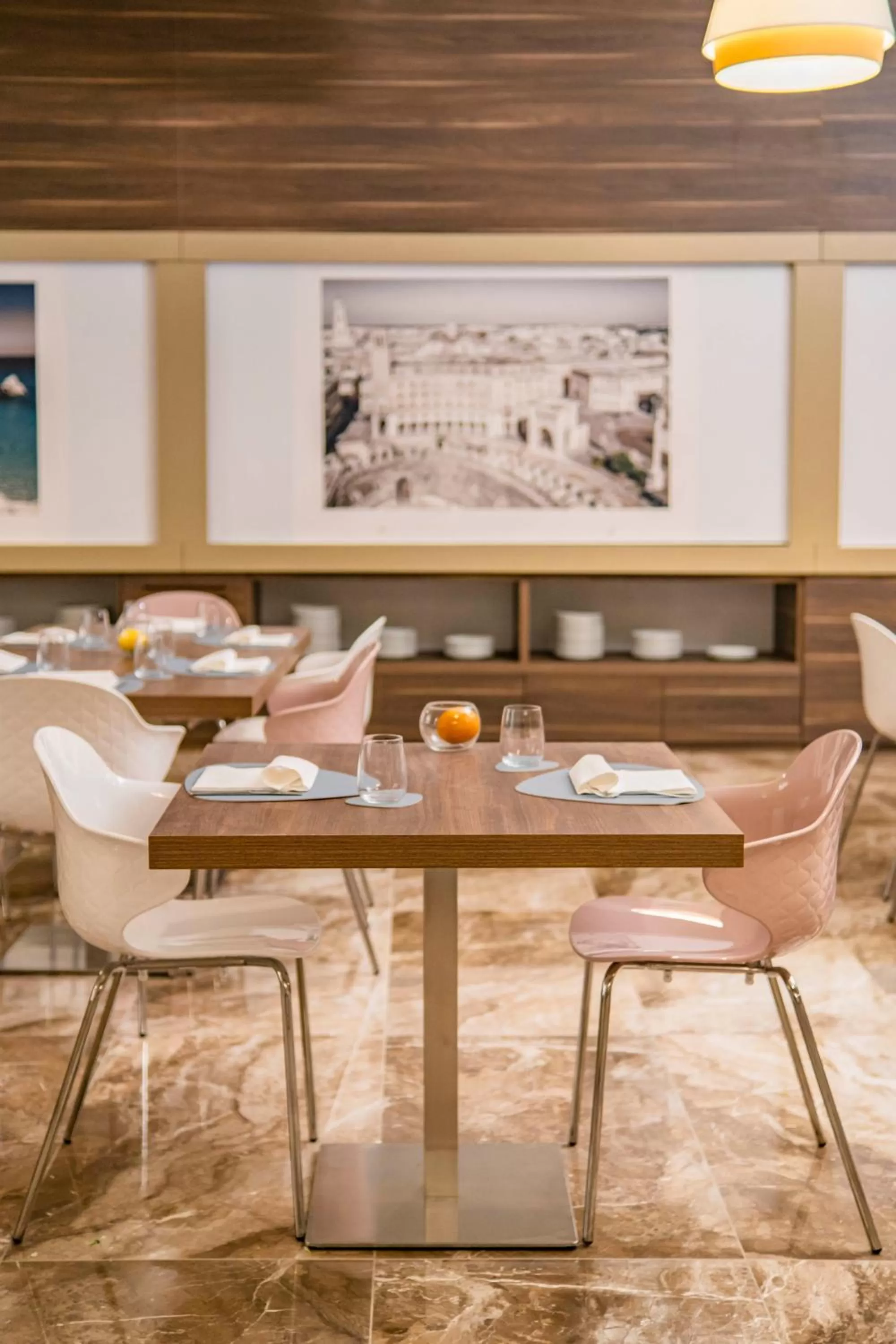Restaurant/places to eat in Mercure Hotel President Lecce