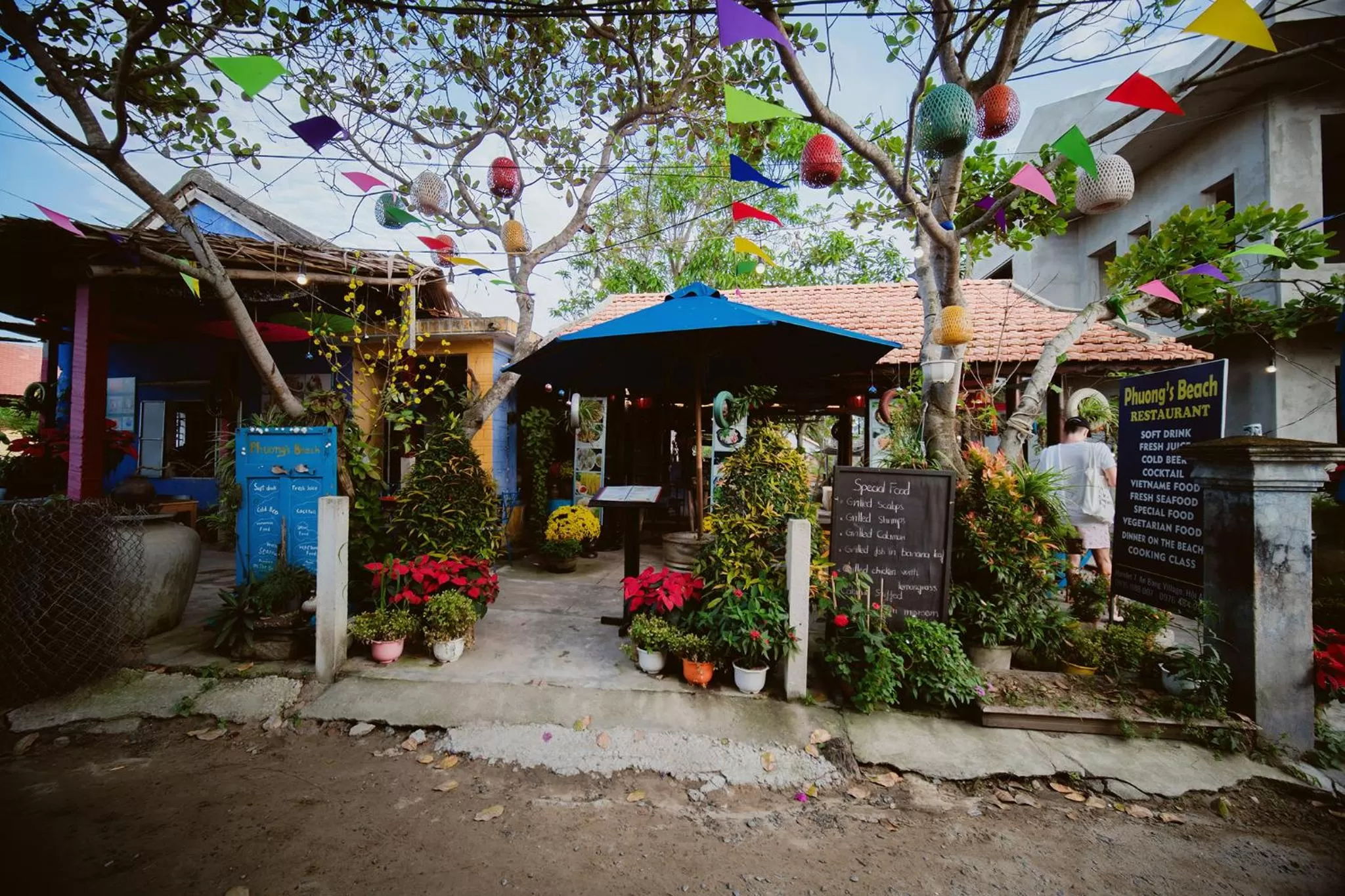 Restaurant/places to eat in The Watermark Beachside Hotel