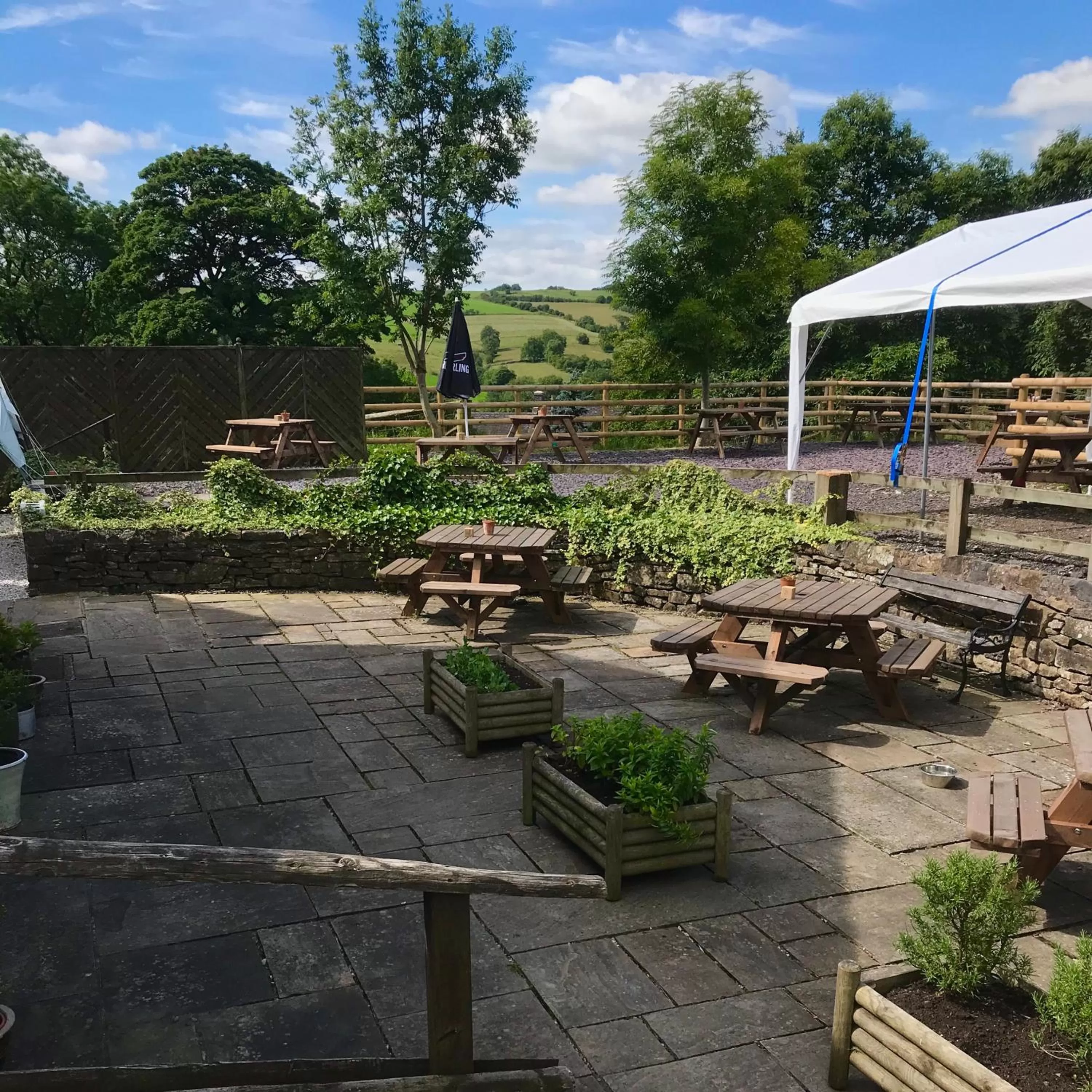 Neighbourhood in Black Lion Inn