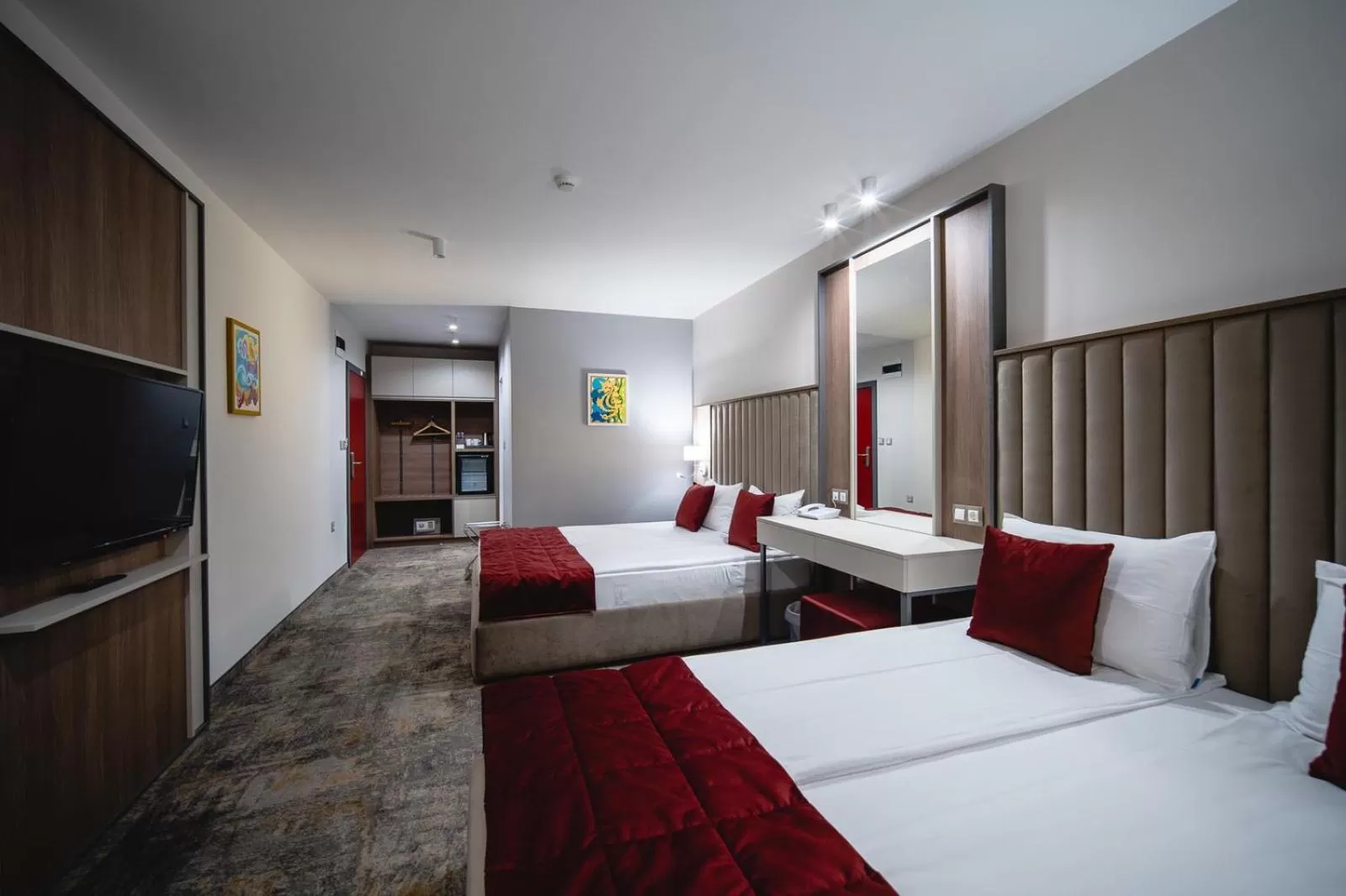 Photo of the whole room, Bed in Saint George Hotel & Medical Spa