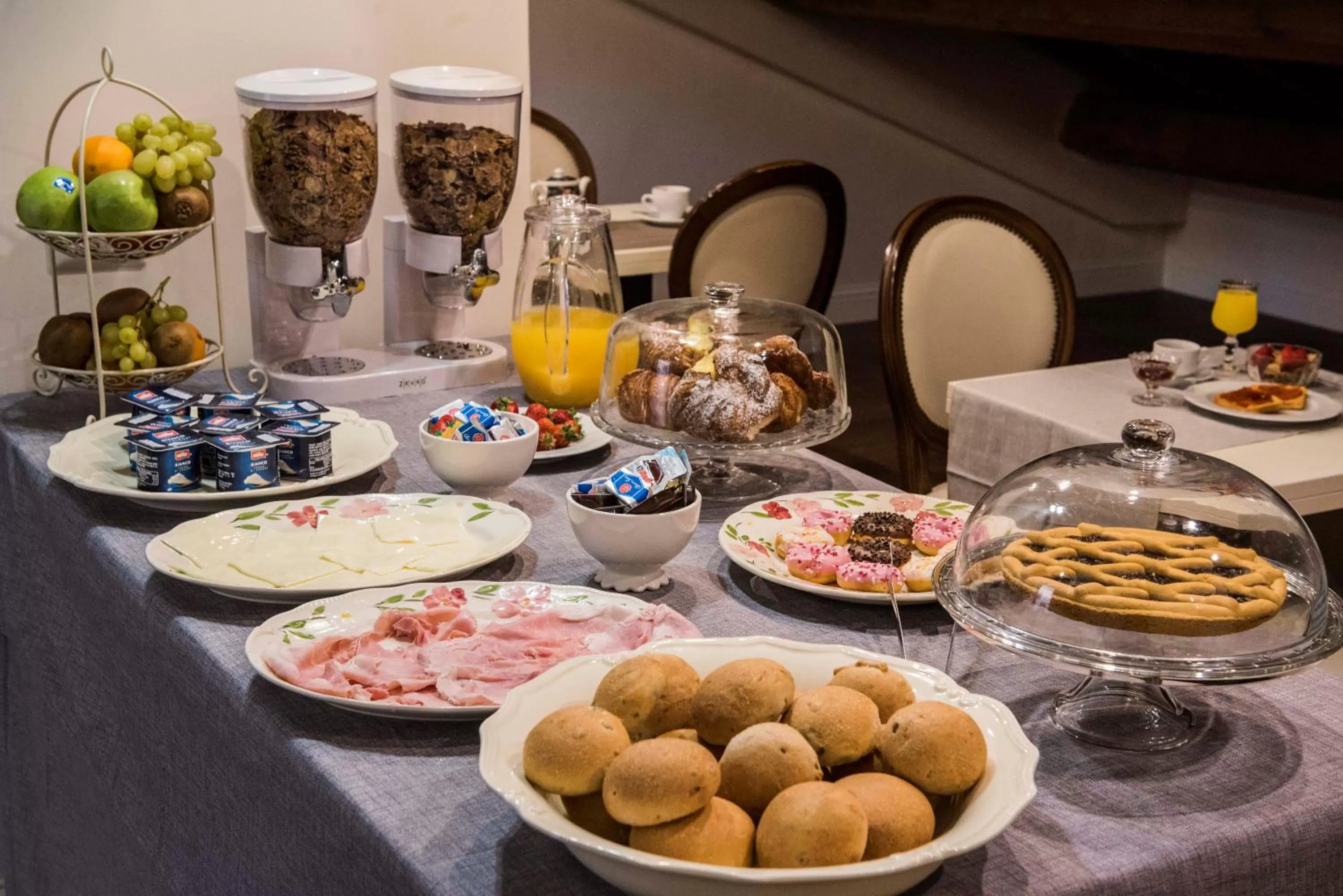 Breakfast in Hotel San Silvestro
