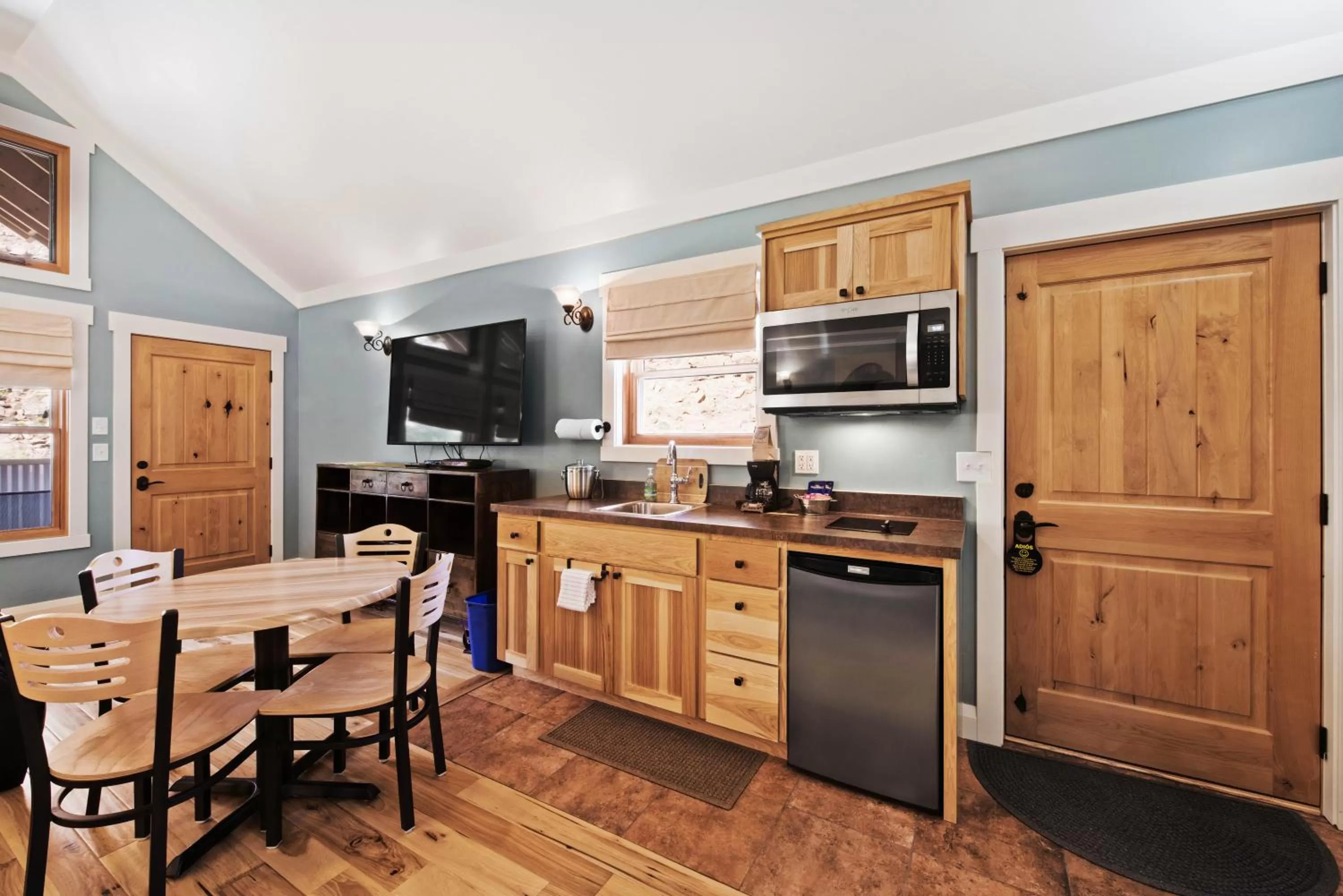 Kitchen/Kitchenette in Moab Springs Ranch