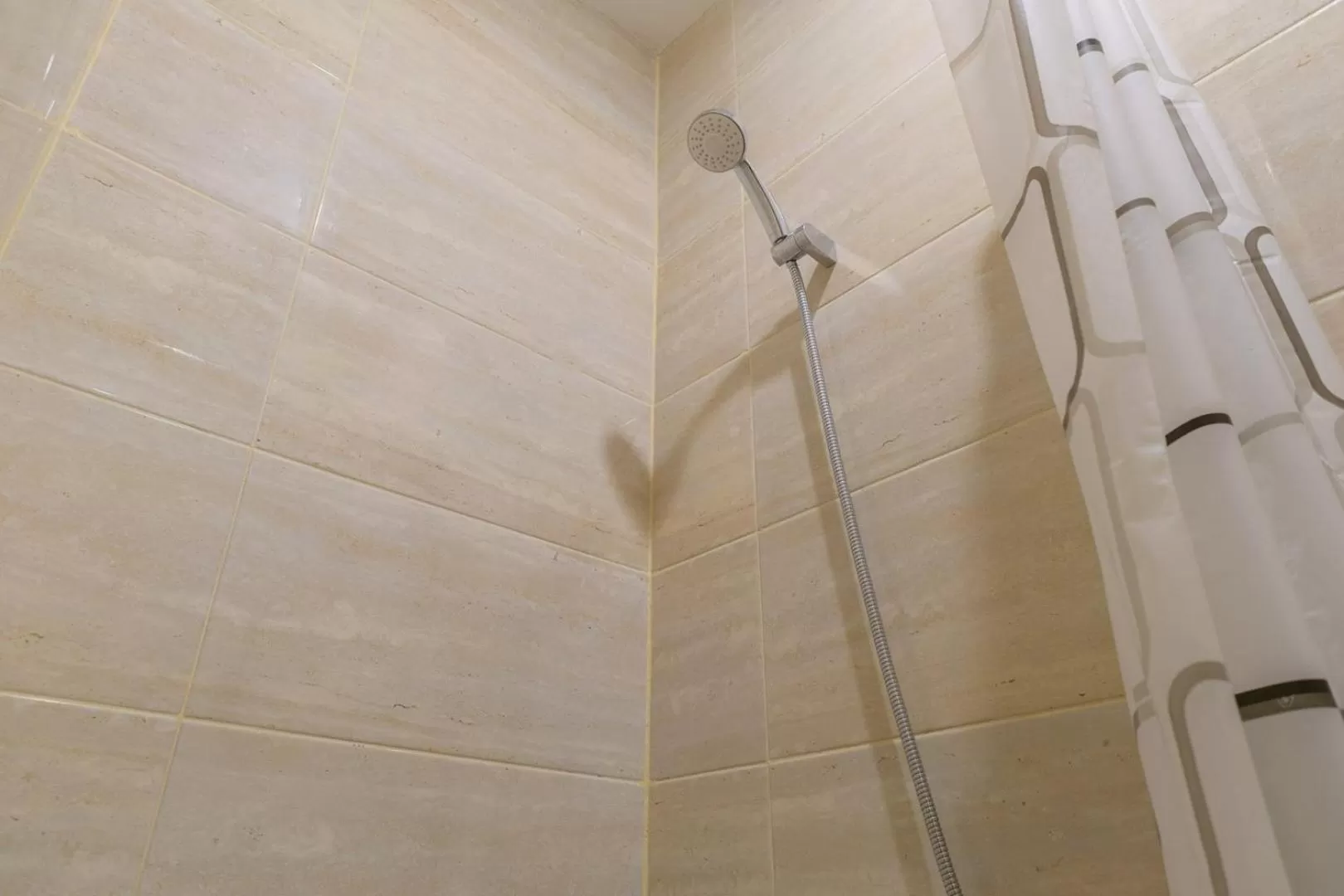 NYENYAK MRT Lebak Bulus Simatupang