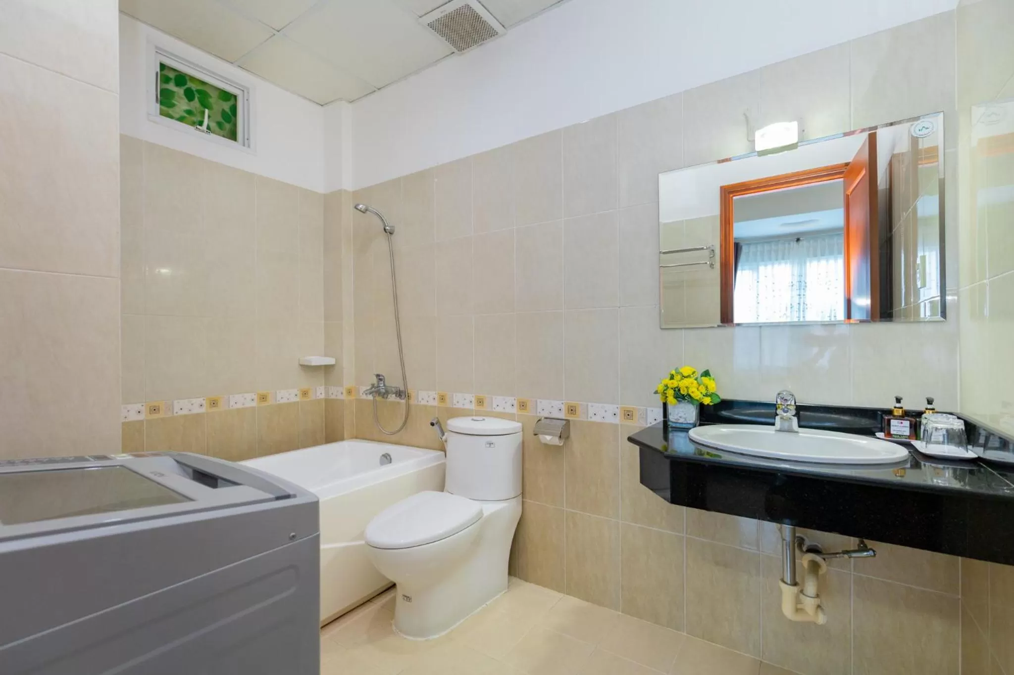 Shower in Queen Garden Hotel & Apartment