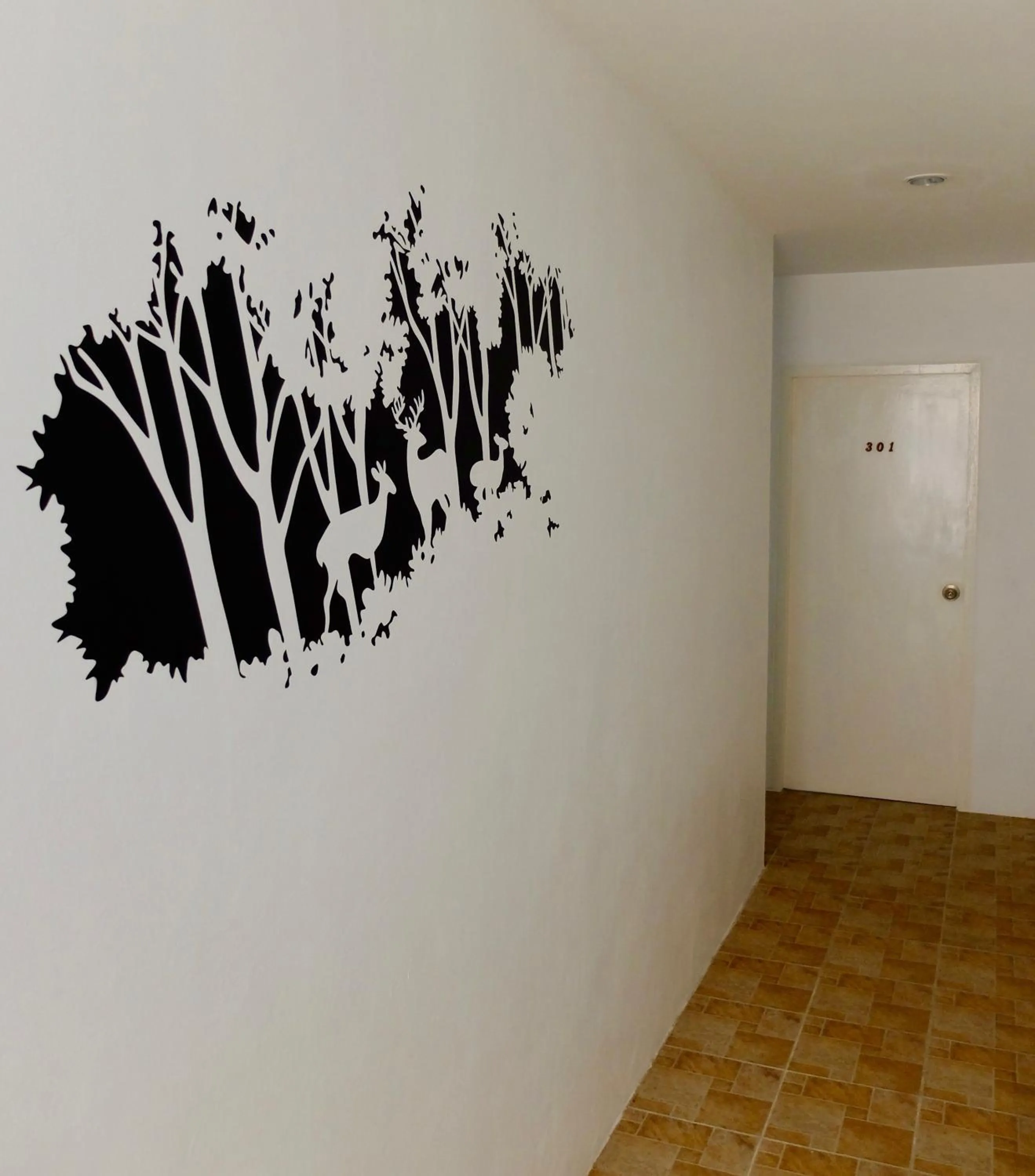 Decorative detail in We Inn