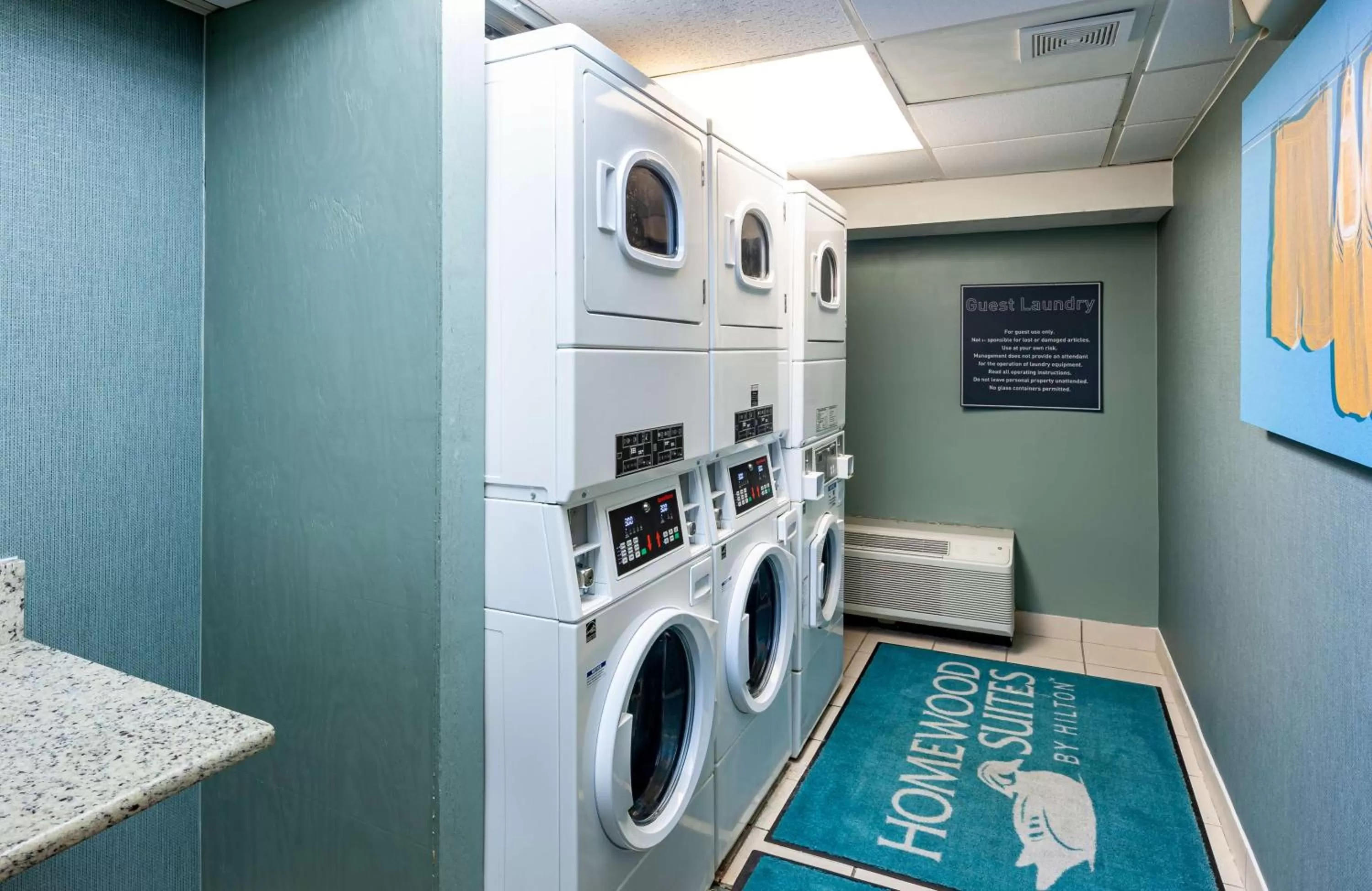 washing machine in Homewood Suites by Hilton Jacksonville-South/St. Johns Ctr.