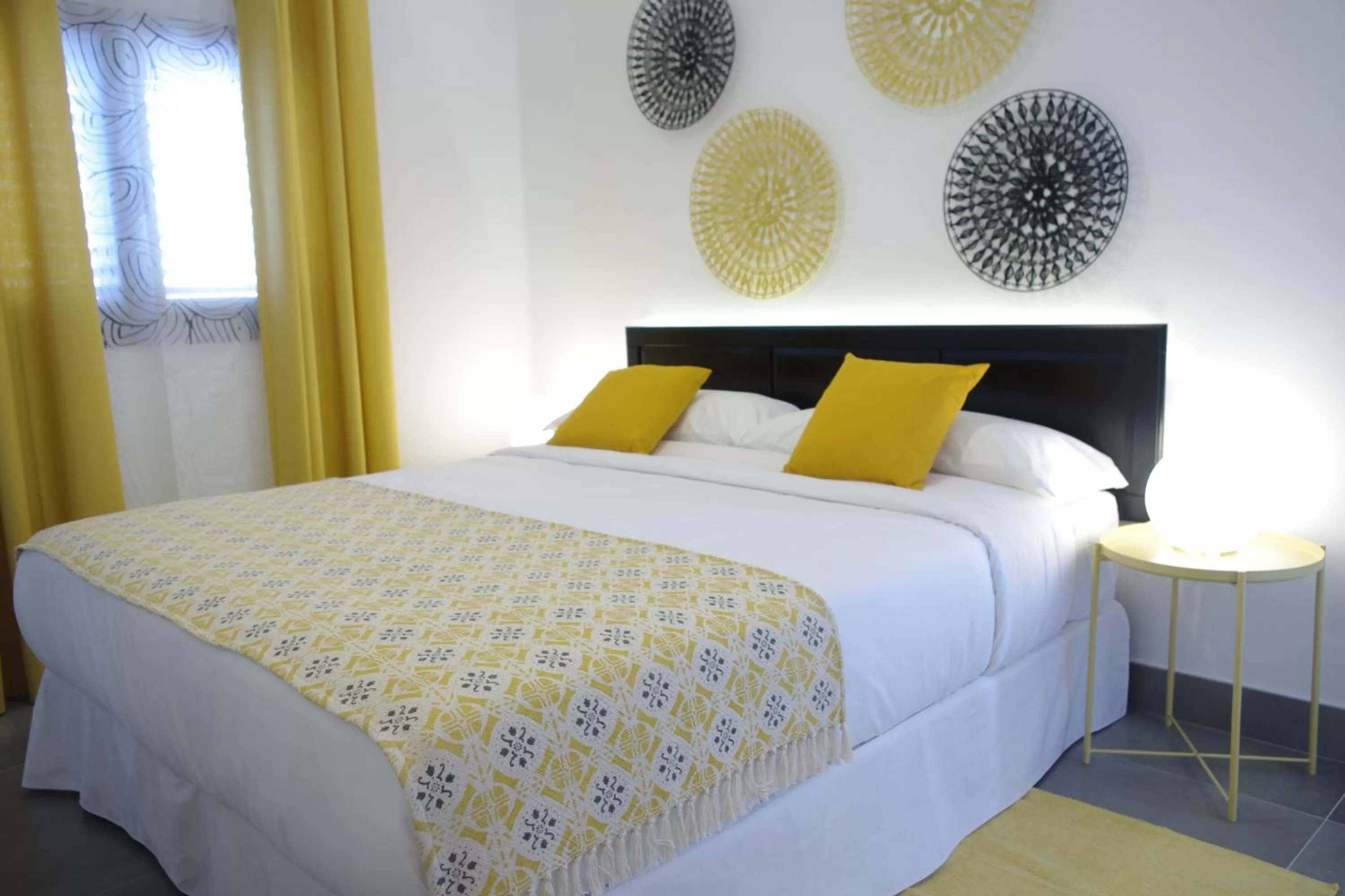 Photo of the whole room, Bed in MAGMA Rooms Playa Honda