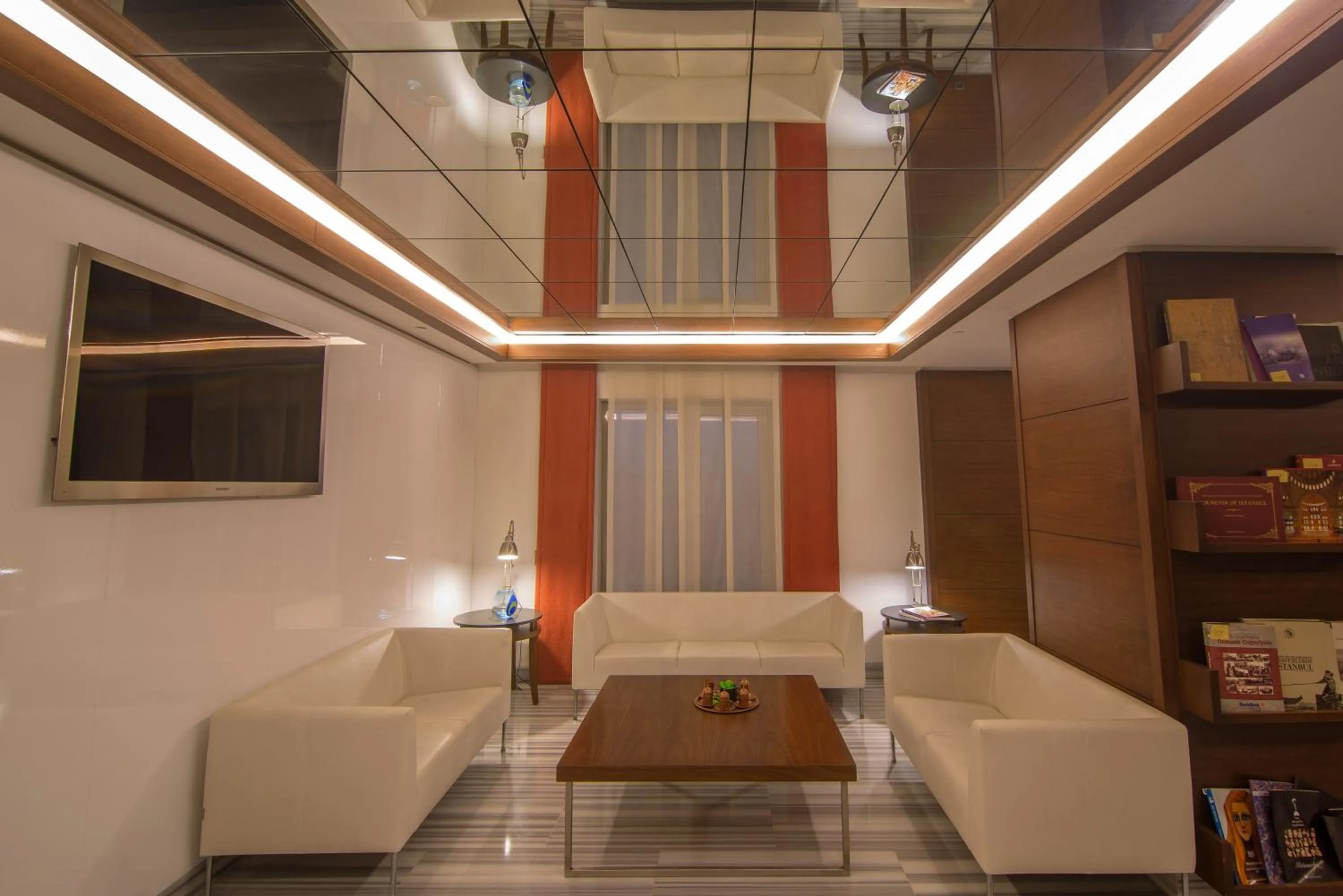 Library in Innova Sultanahmet Istanbul