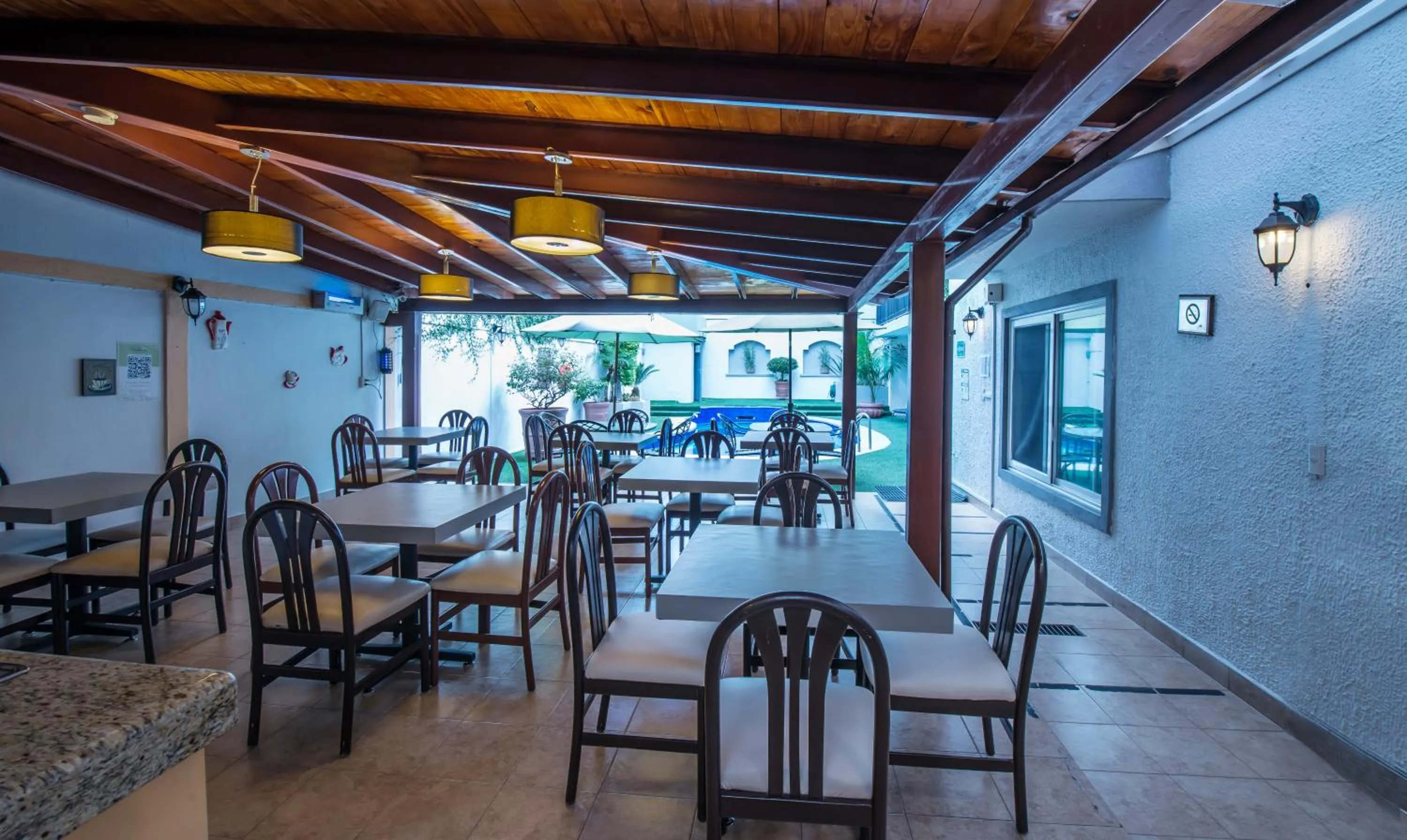 Del Marques Hotel and Suites