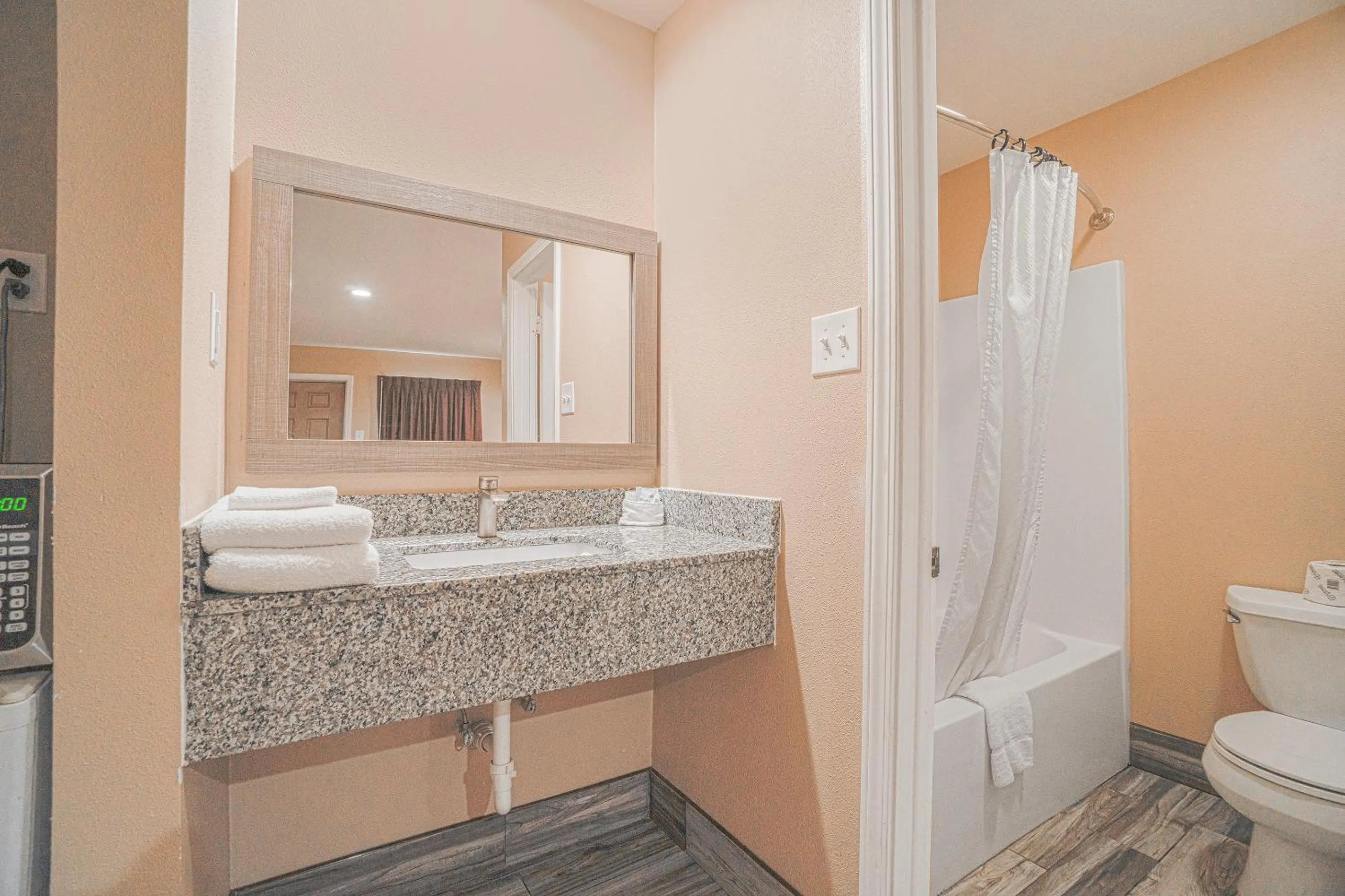 Bathroom in Days Inn by Wyndham Aransas Pass