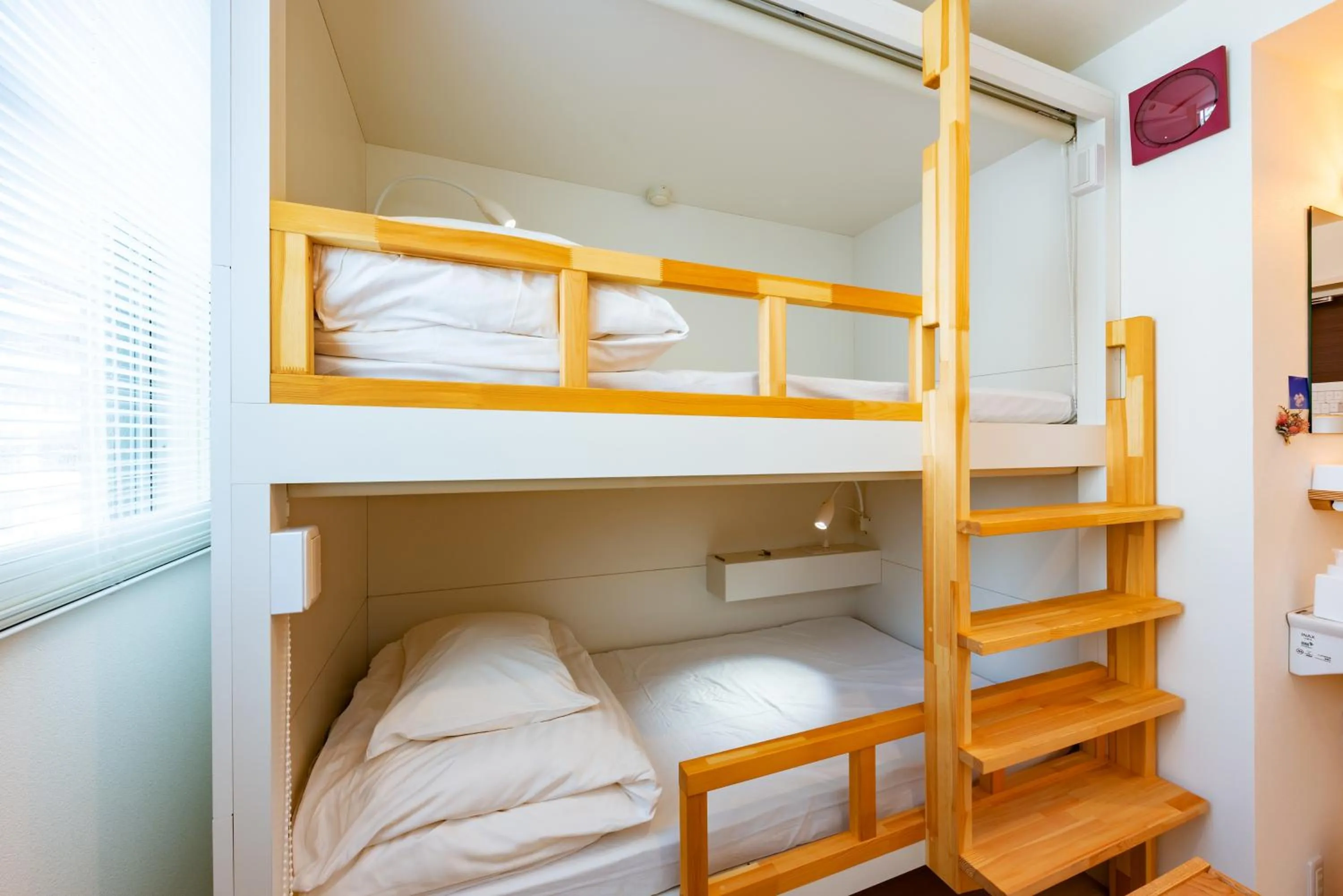 Bed in plat hostel keikyu sapporo sky