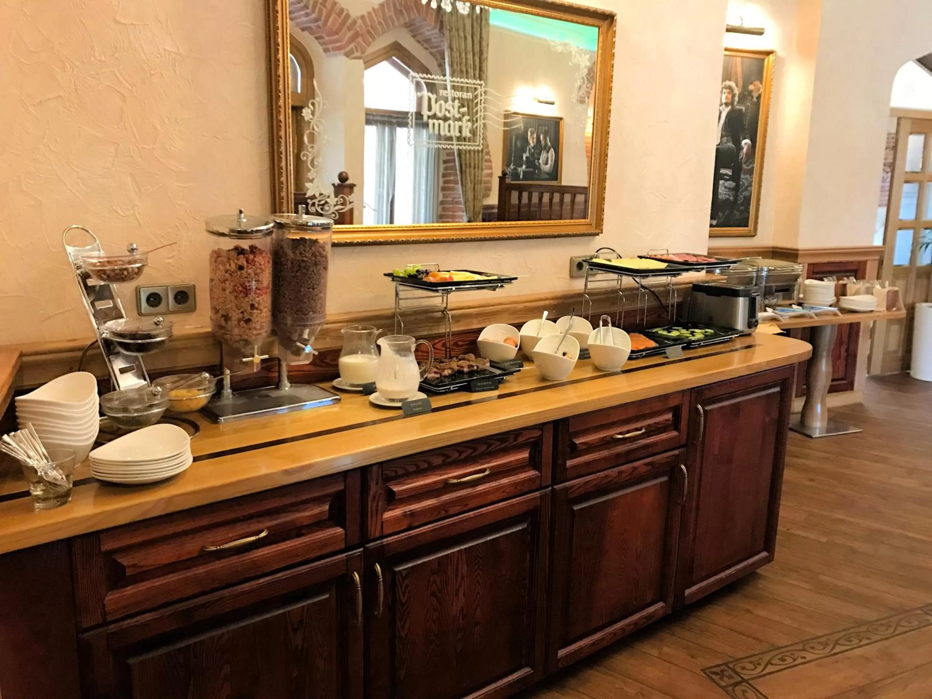 Buffet breakfast in Georgi Hotell