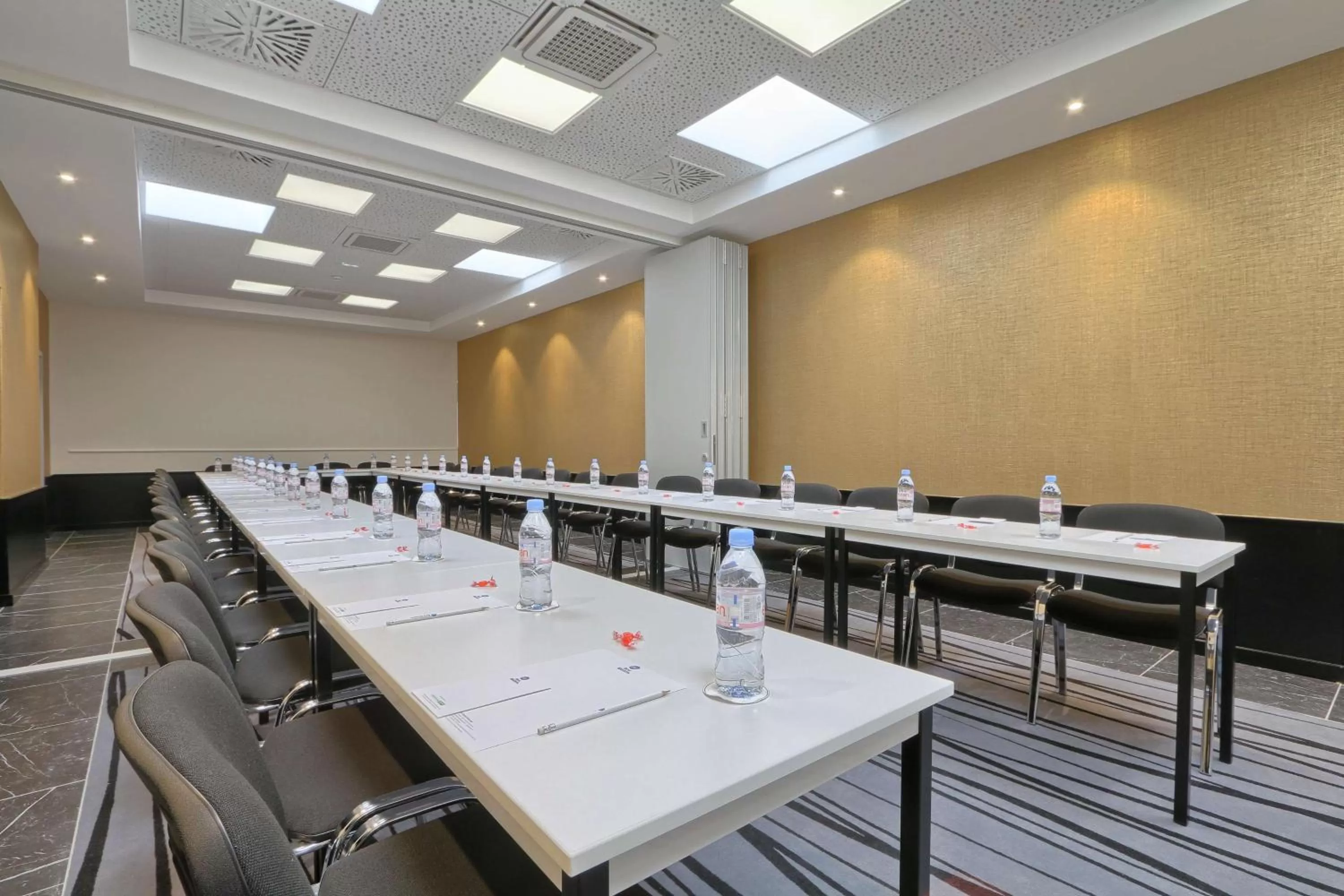 On site in Best Western Hôtel Journel Paris Sud