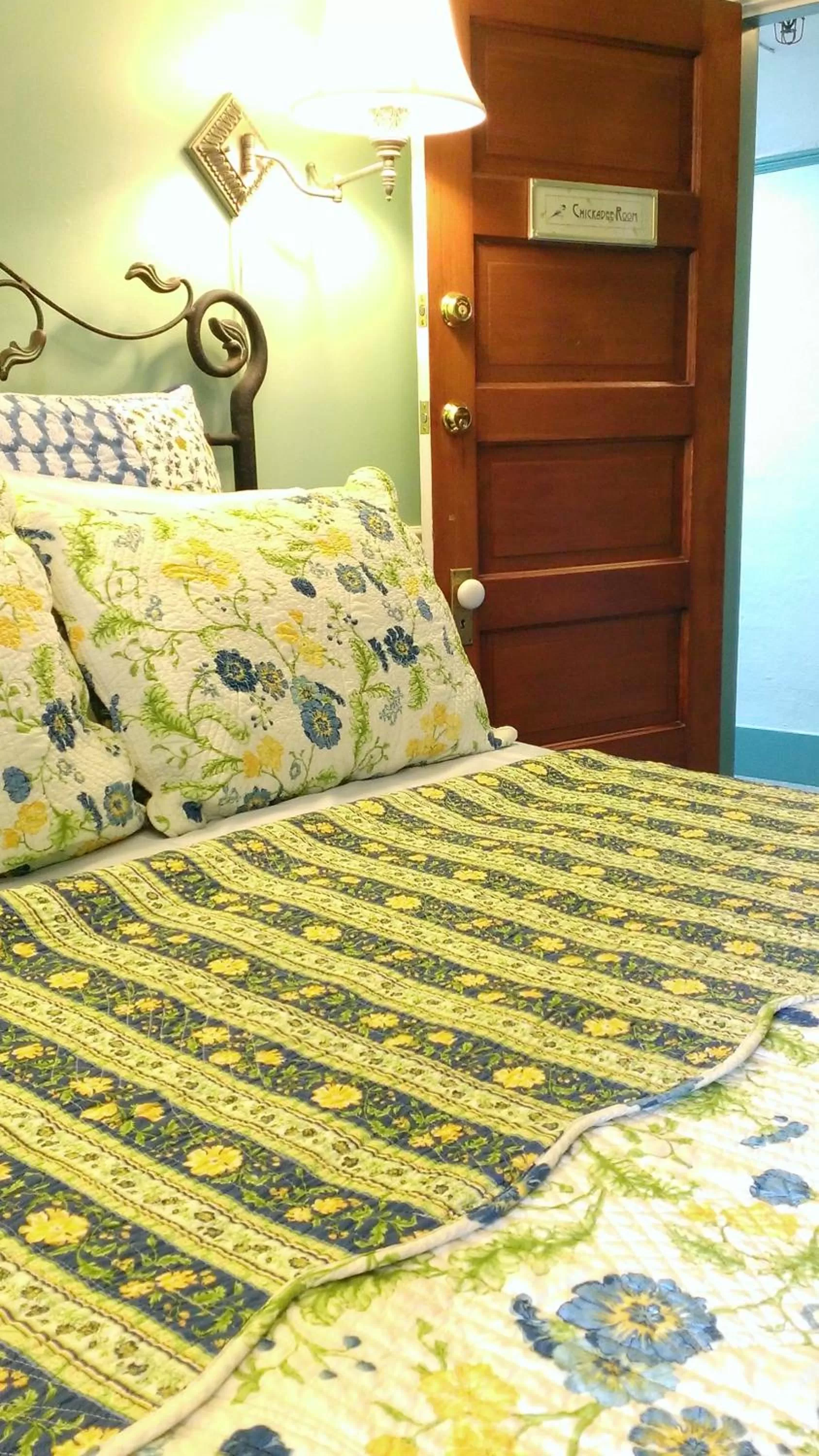 Bedroom, Bed in Kangaroo House Bed & Breakfast