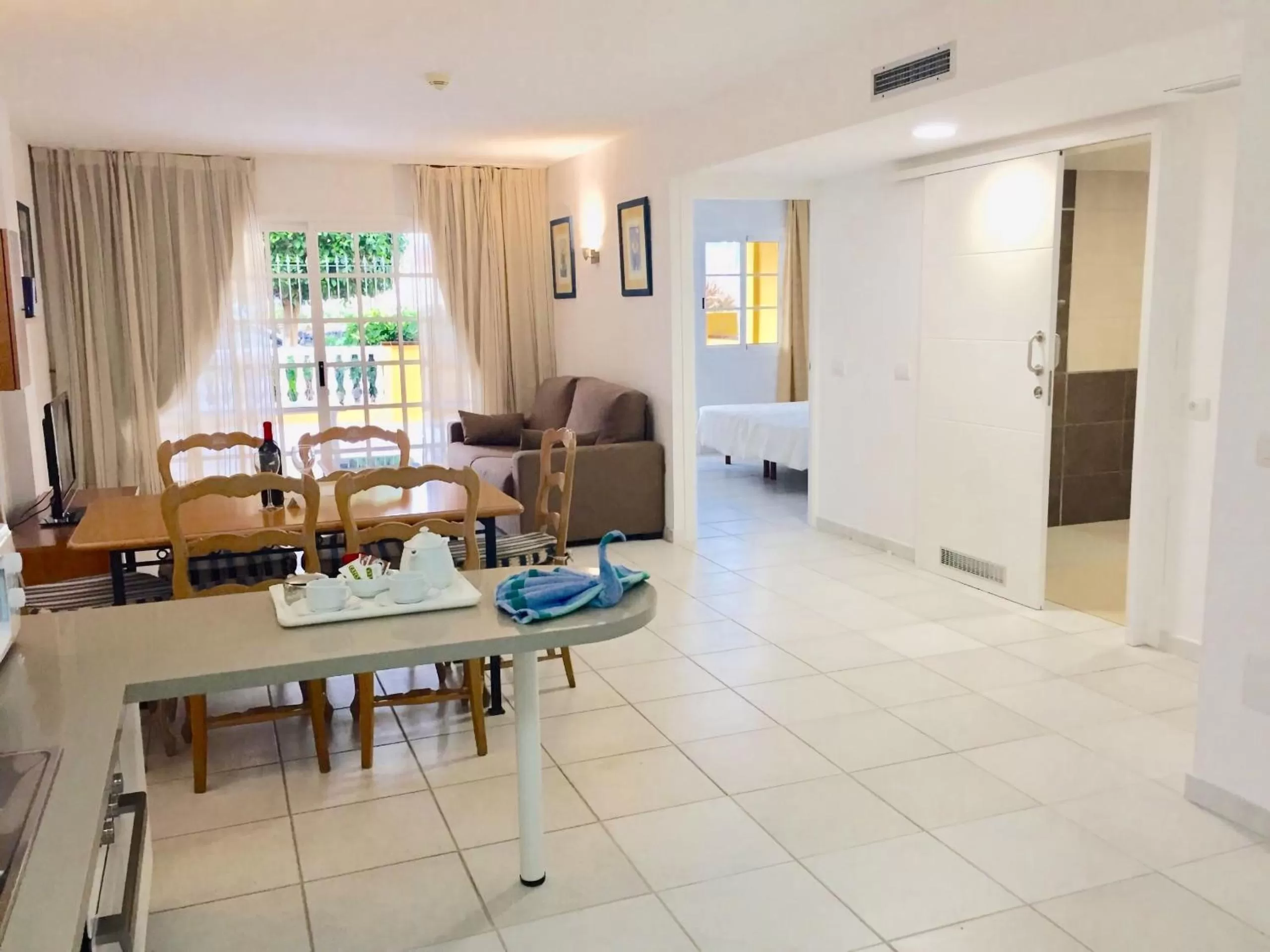 Photo of the whole room in El Marques Palace by Intercorp Group