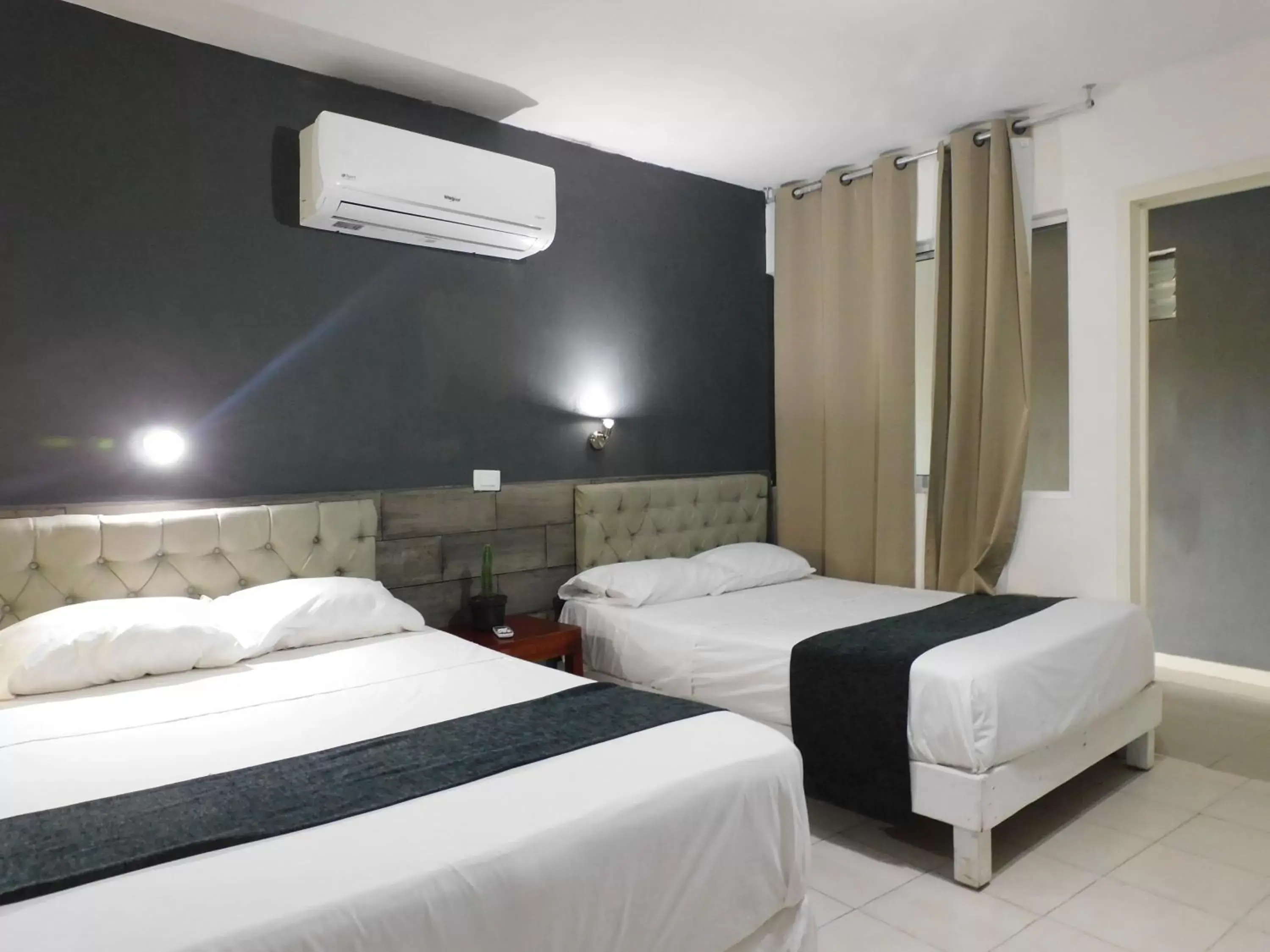 Standard Double Room with Two Double Beds in Zyan Rooms Standard Double Room with Two Double Beds in Zyan Rooms