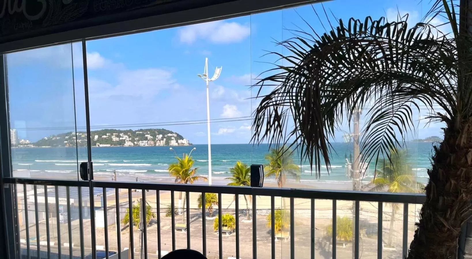 Communal lounge/ TV room in Costa Maris Beach Hotel Frente Mar