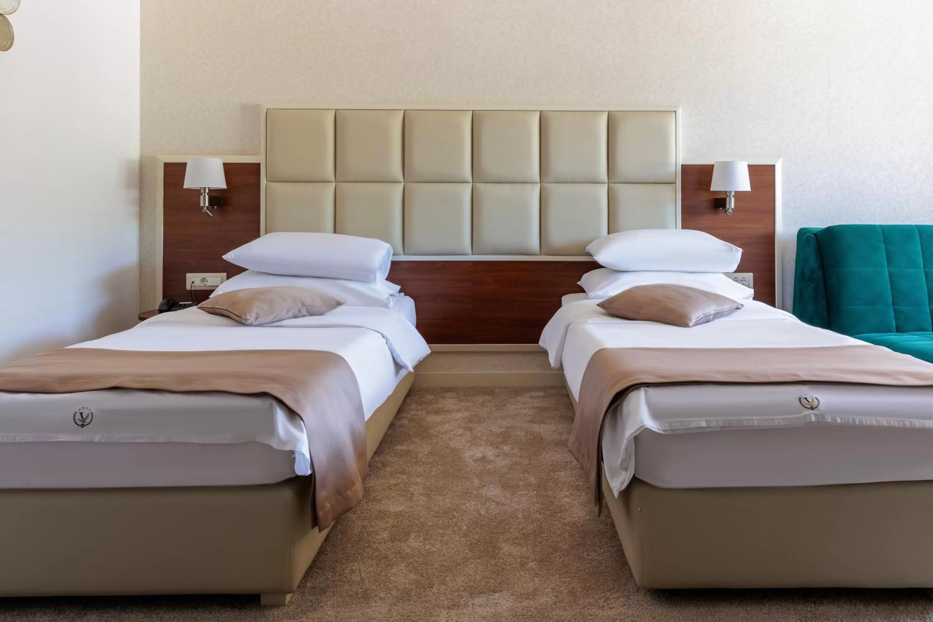 Bed in Hotel Kadmo by Aycon