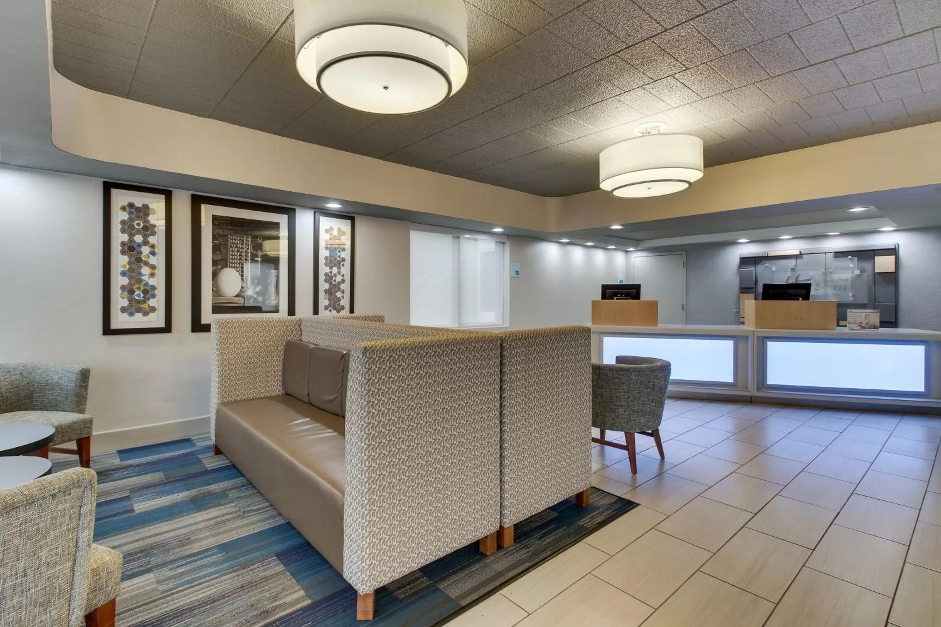 Property building in Holiday Inn Express Pittston - Scranton Airport by IHG
