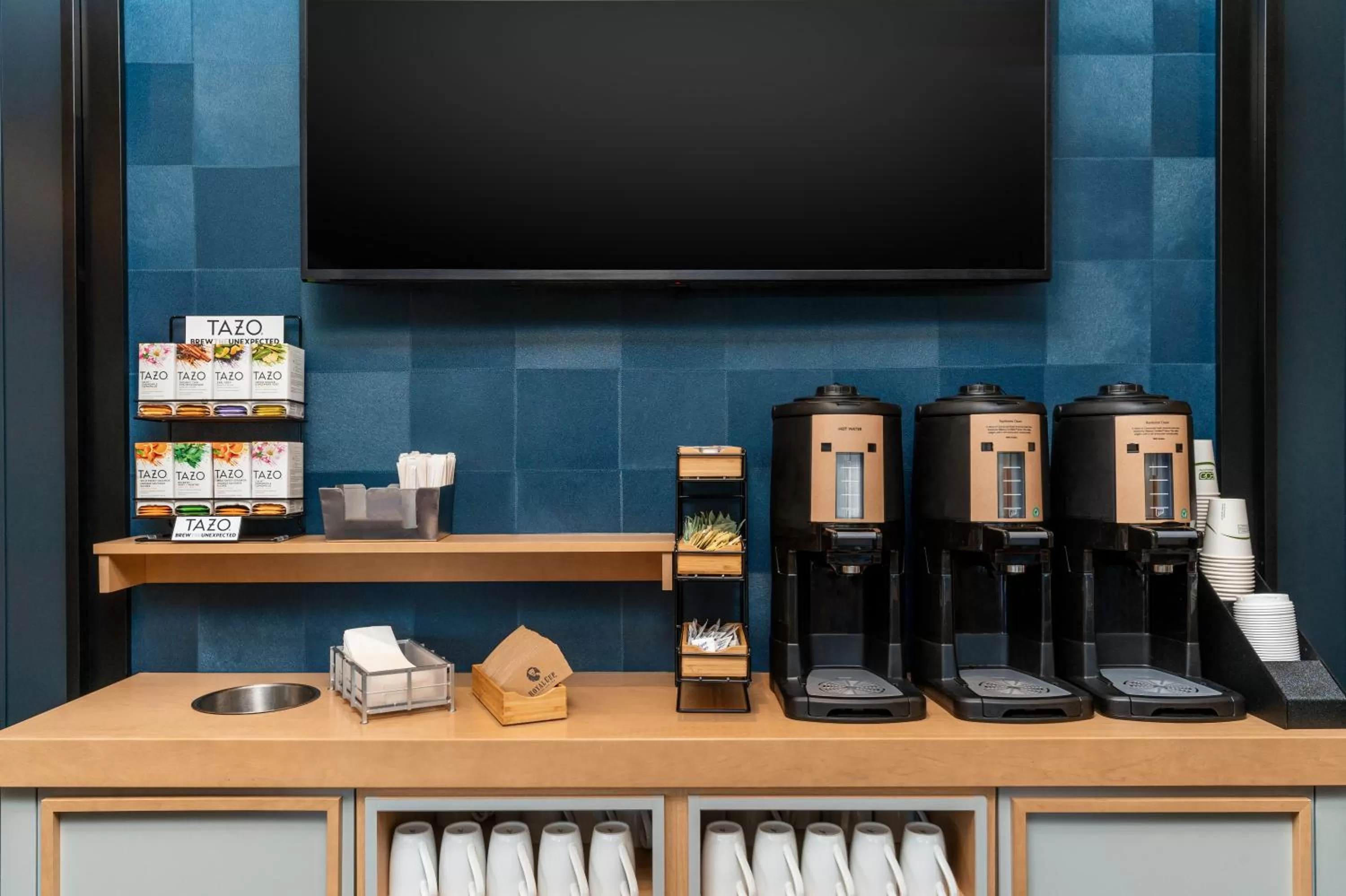 Breakfast in Hyatt House Nashville Airport