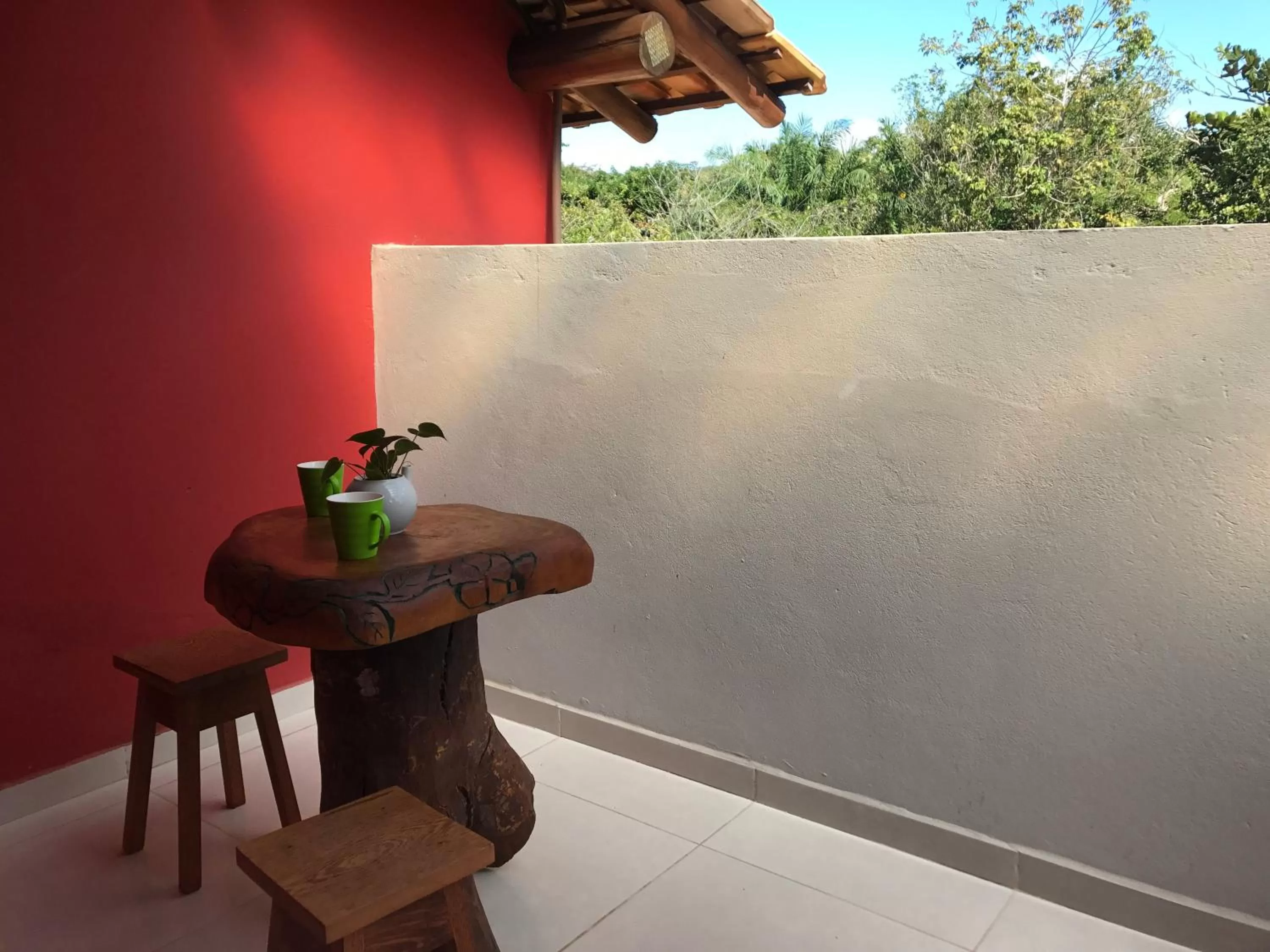 Dining area in Arpoador Flat