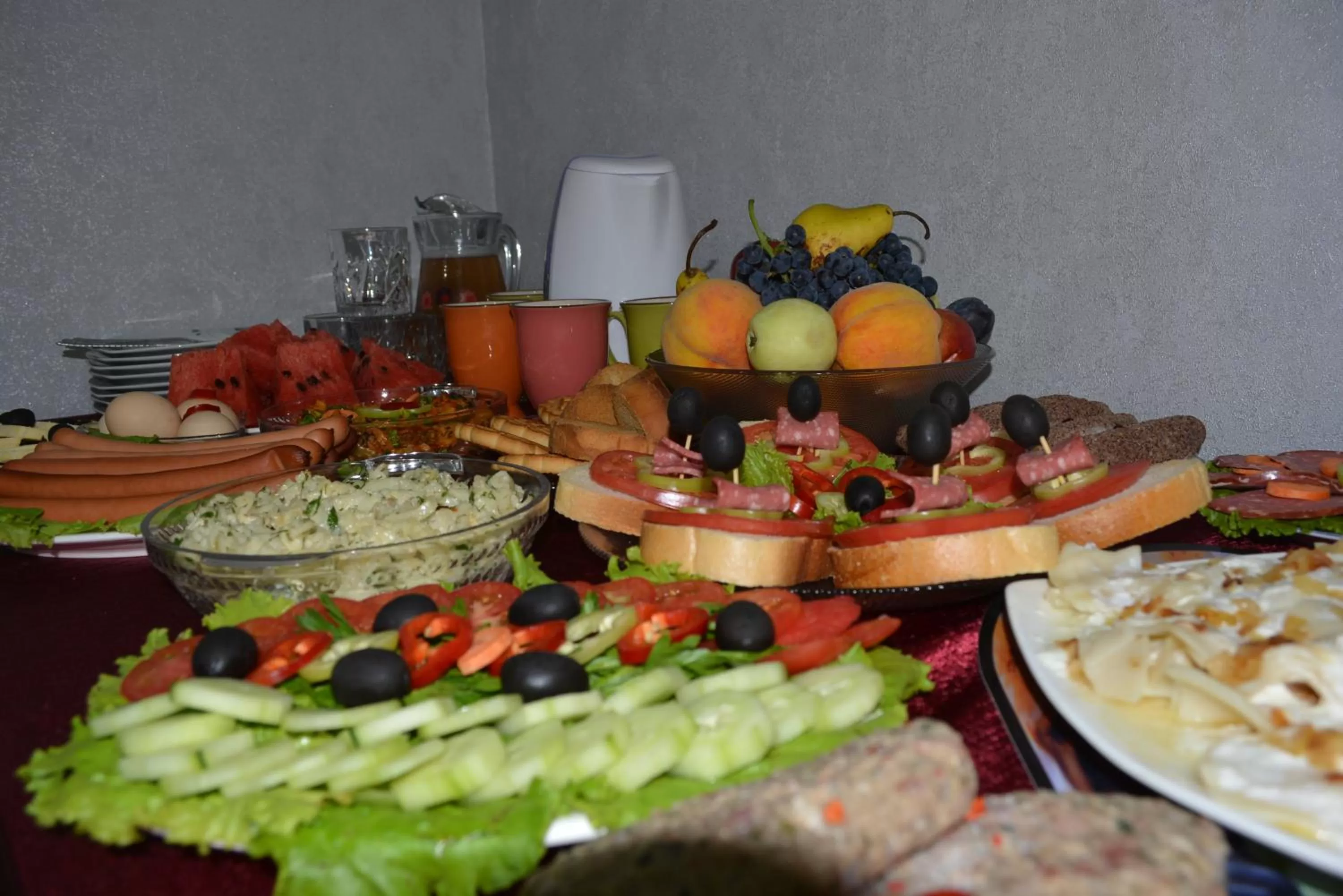 Breakfast in Golden Way