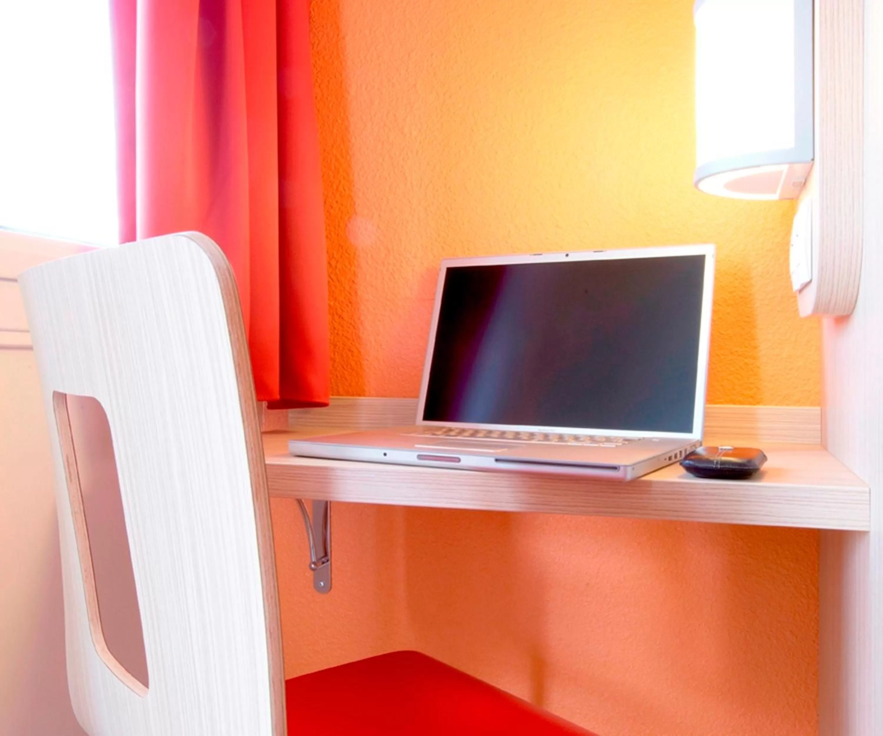 Decorative detail in Premiere Classe Toulouse Sesquières