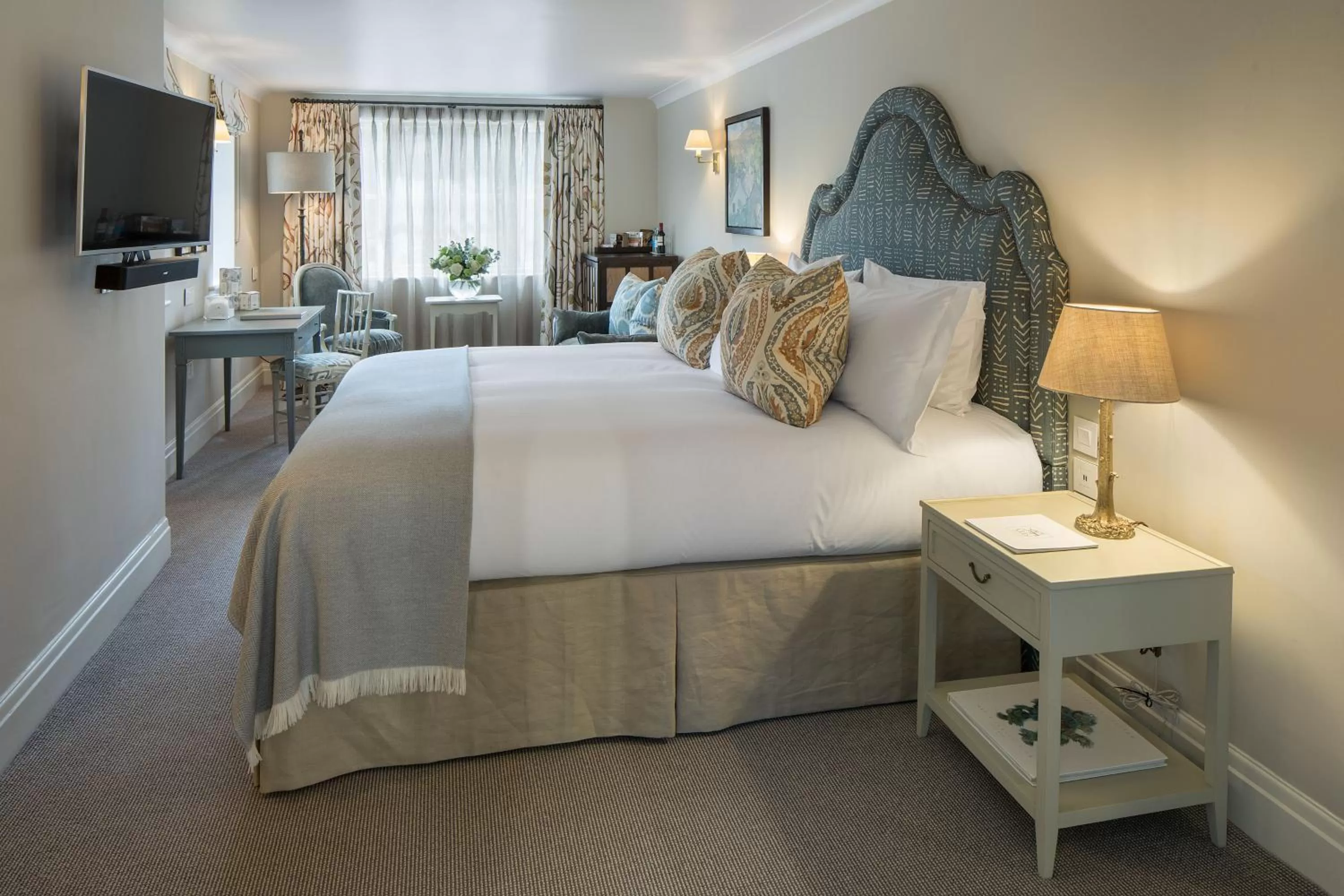 Bedroom, Bed in Linthwaite House Hotel