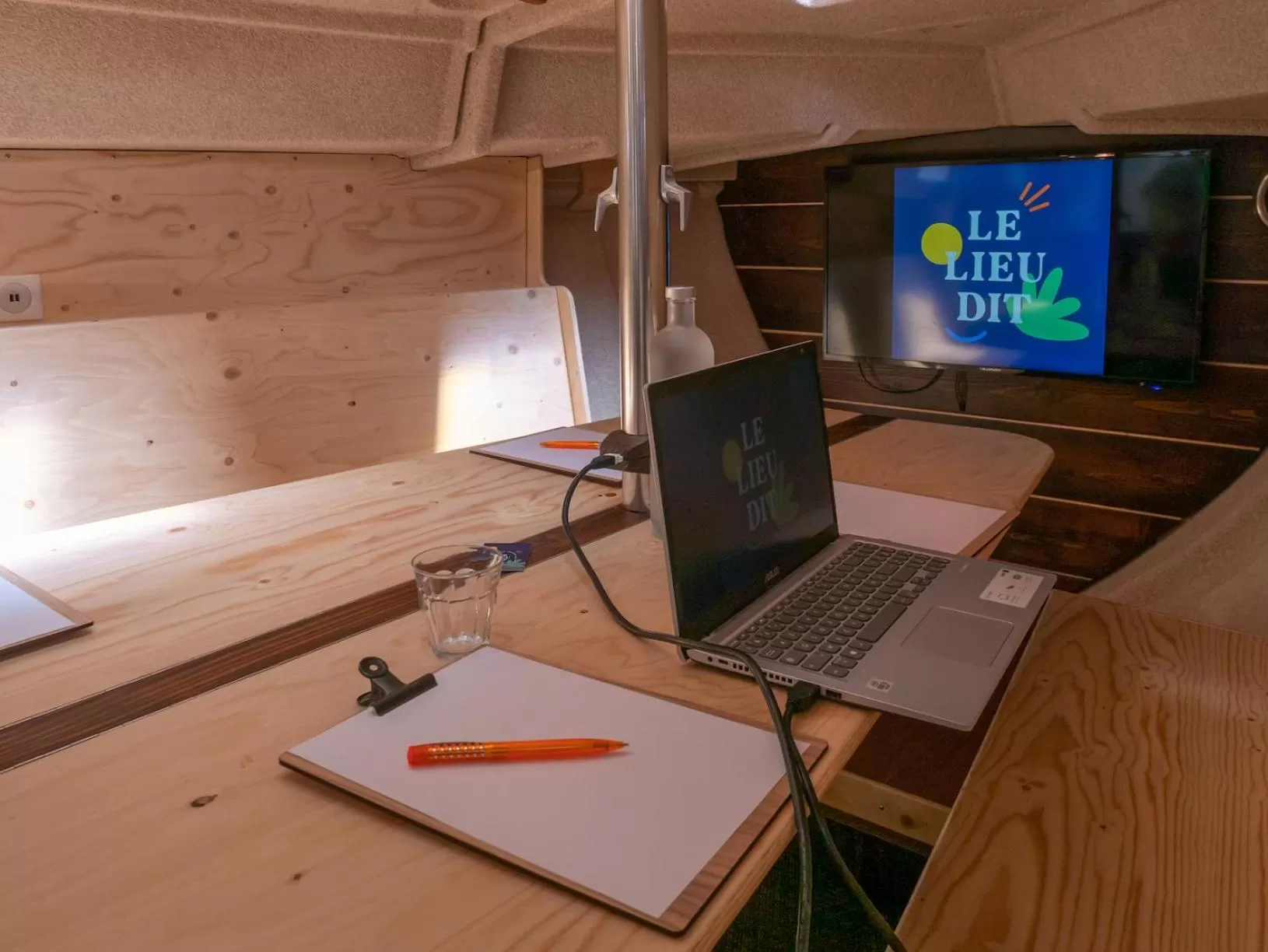 Meeting/conference room in Le Lieu Dit