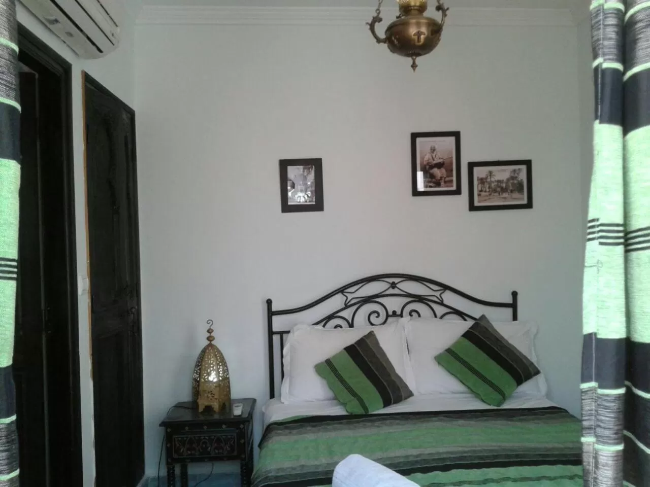 Bed in Riad Oum Ellkhir