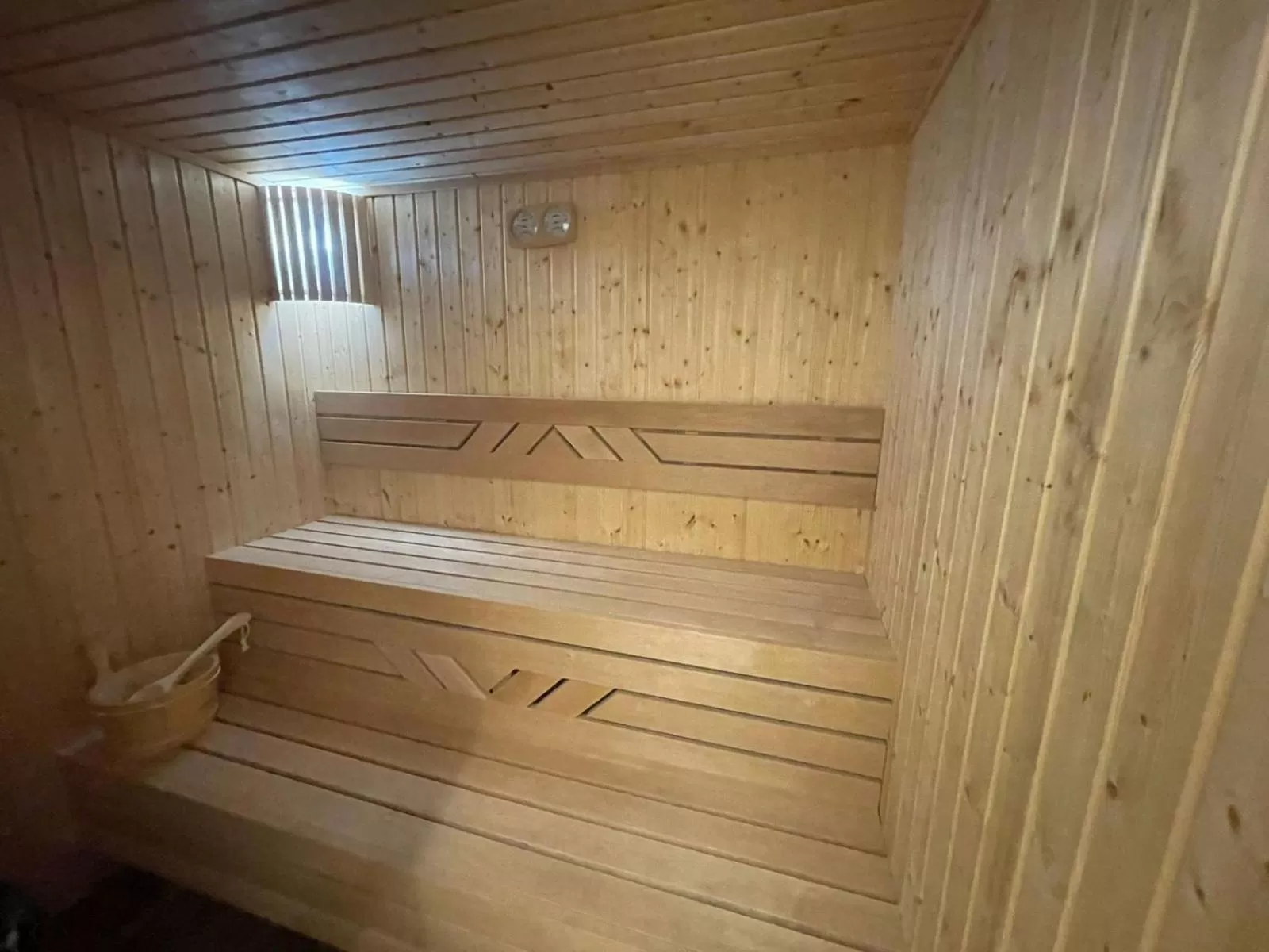 Sauna in Weekend Hotel Sari