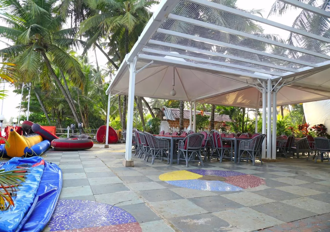 Restaurant/places to eat in M aples Jacks Place