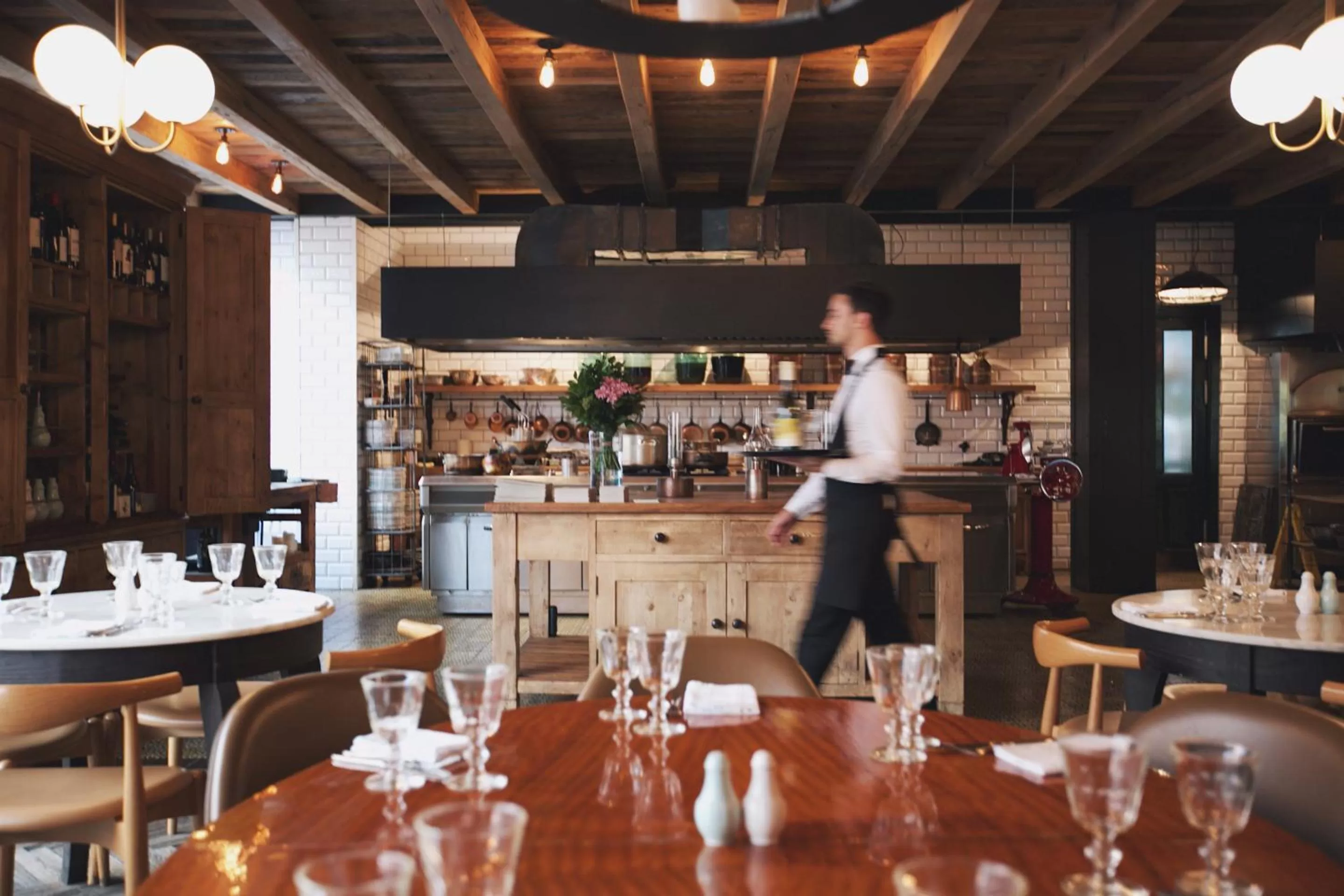 Restaurant/places to eat in Rooms Hotel Tbilisi