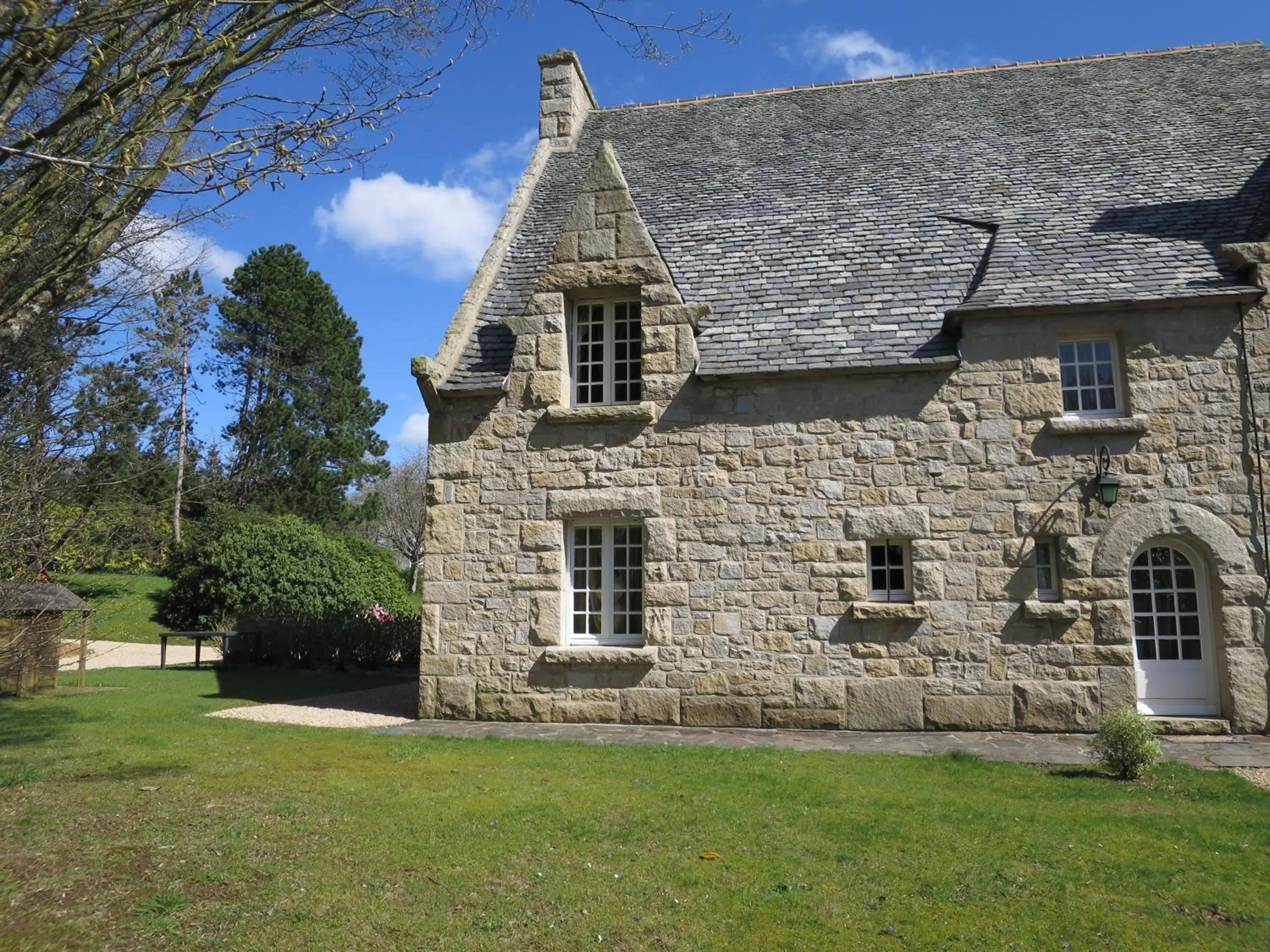 Property Building in KerBlondel