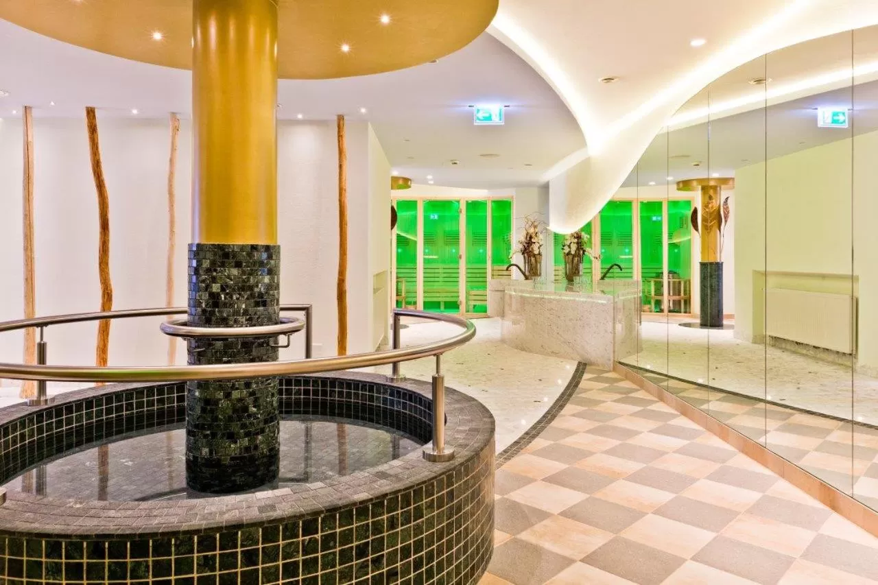 Spa and wellness centre/facilities in MONDI Resort und Chalet Oberstaufen